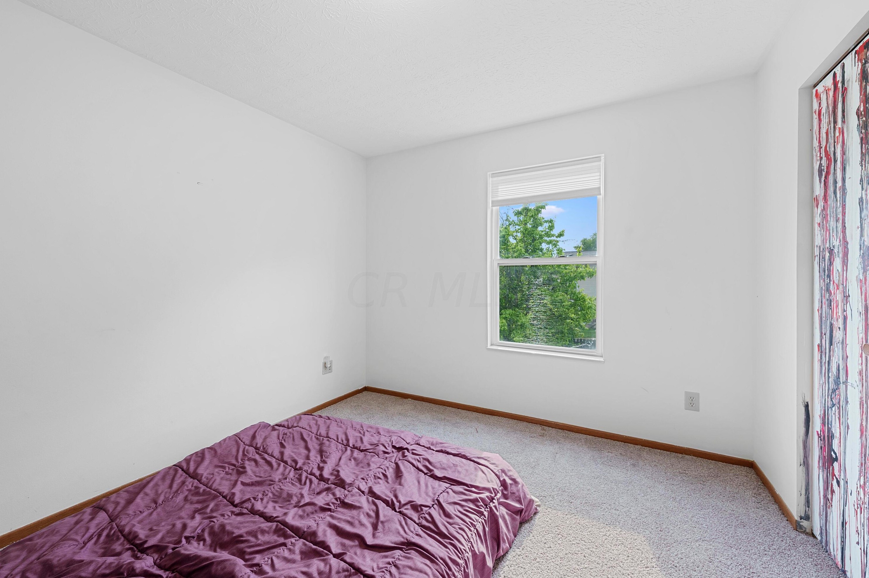 1559 Gardeau Ct, Columbus OH  43223-6227 exterior