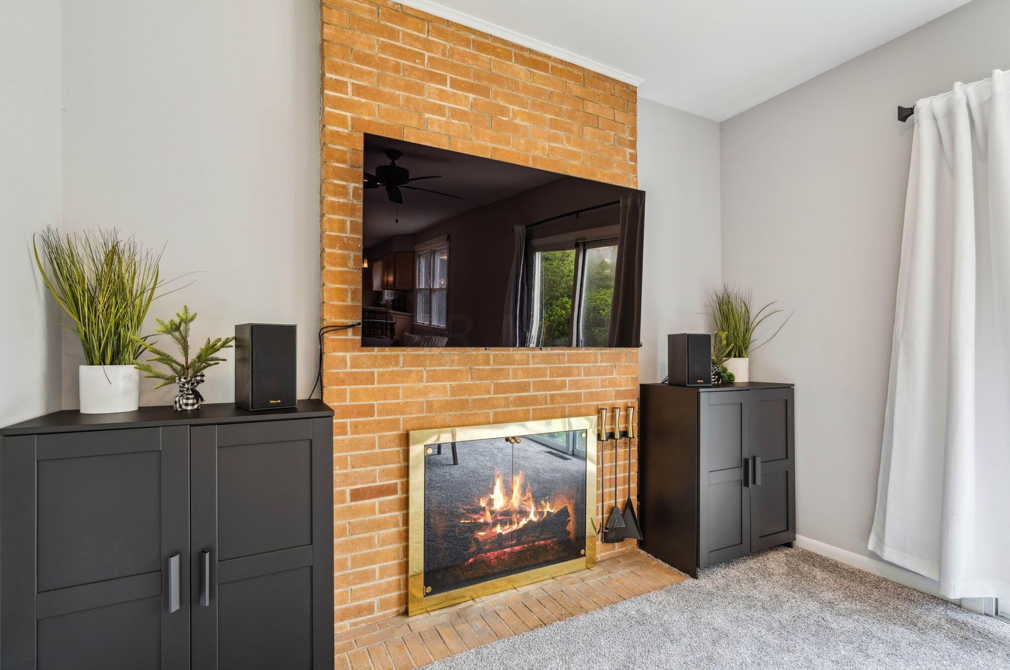 4168 Gavin Ln, Columbus OH  43220-4426 exterior