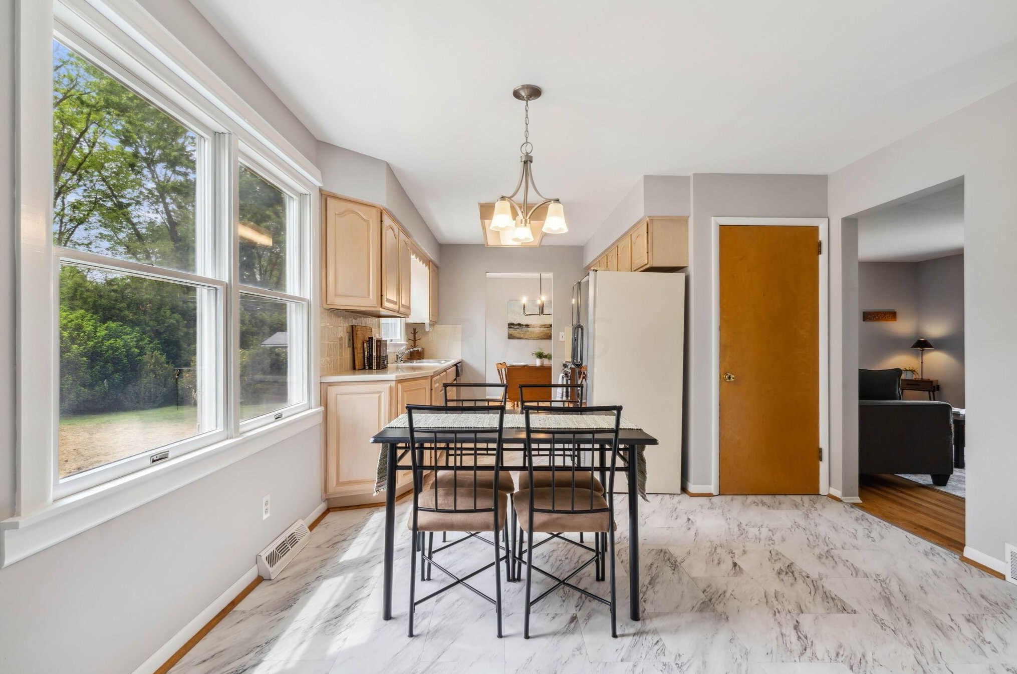 4168 Gavin Ln, Columbus OH  43220-4426 exterior