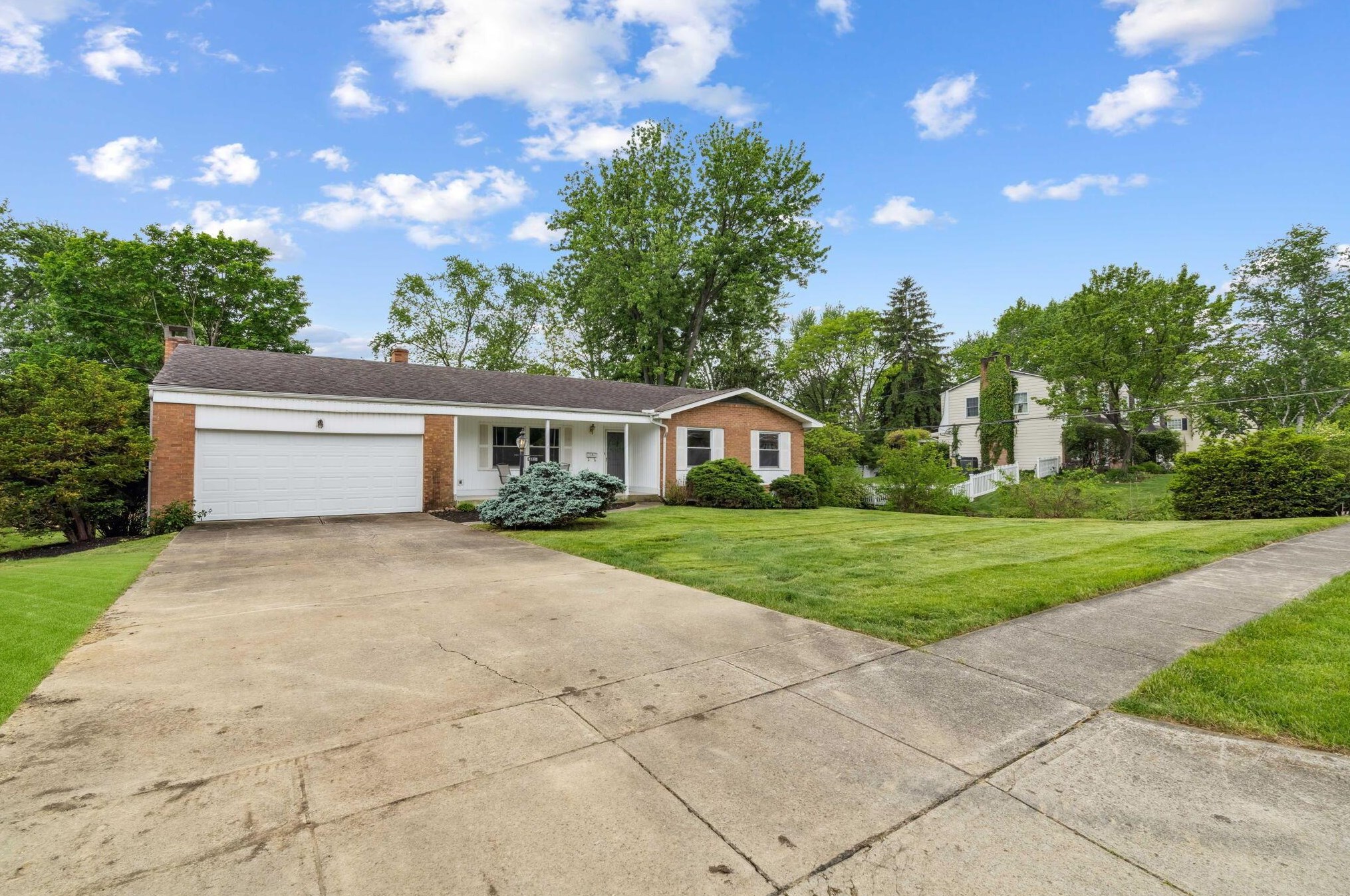 4168 Gavin Ln, Columbus OH  43220-4426 exterior