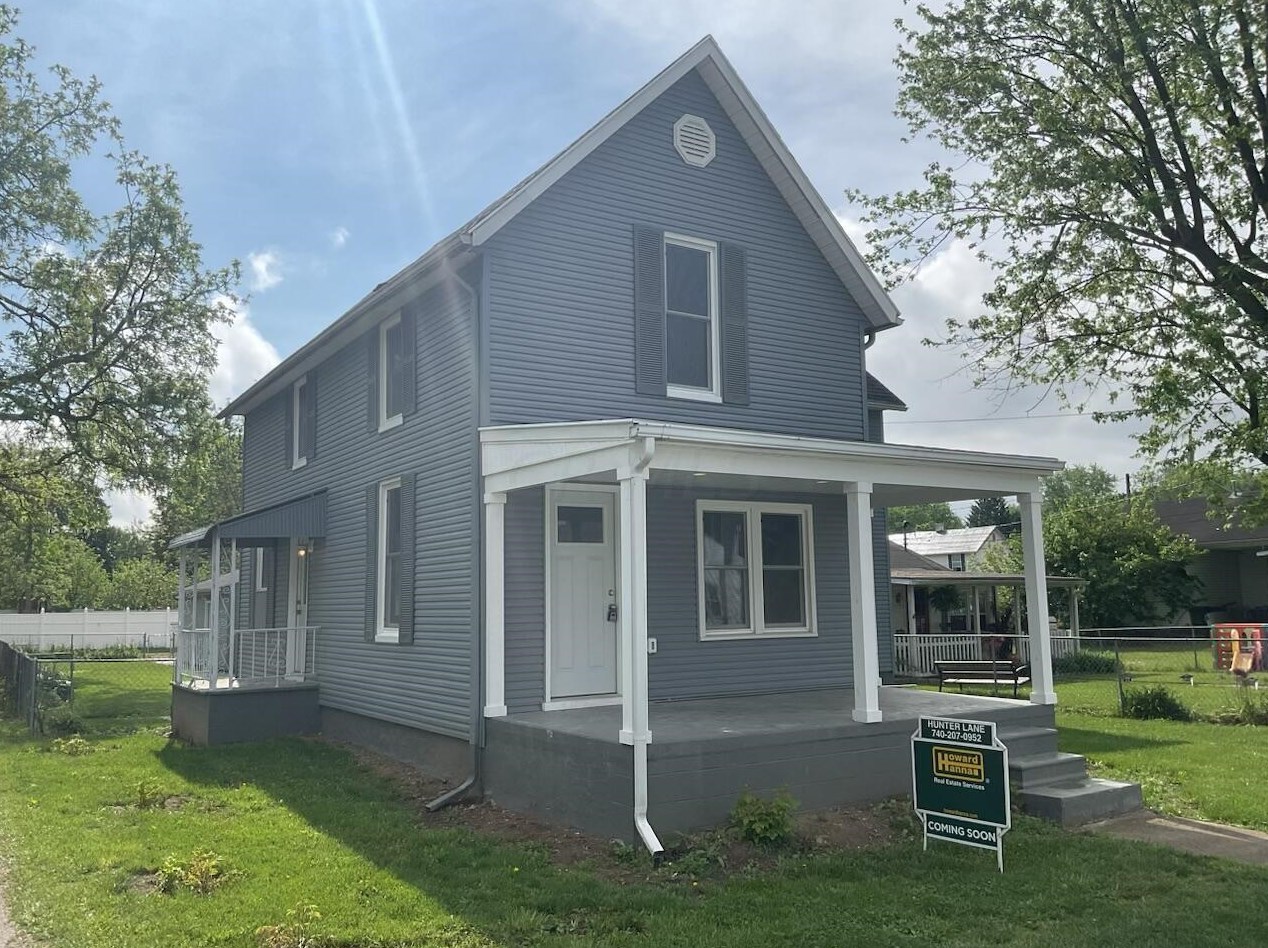1238 Pickaway St, Circleville, OH 43113-2153