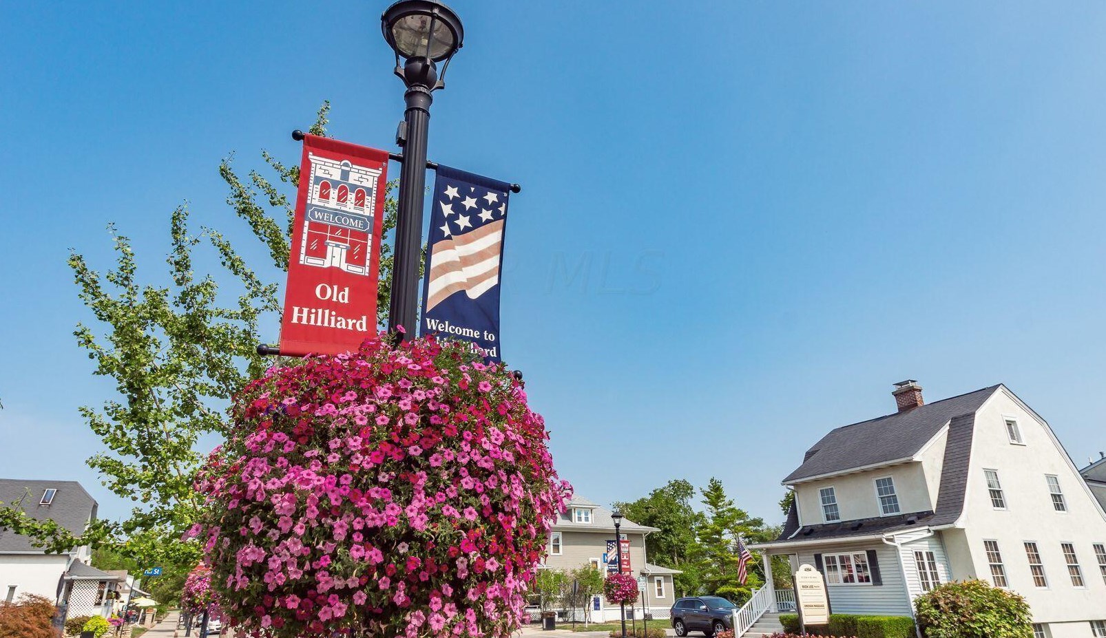 5377 Morning Dr, Hilliard OH  43026-1057 exterior