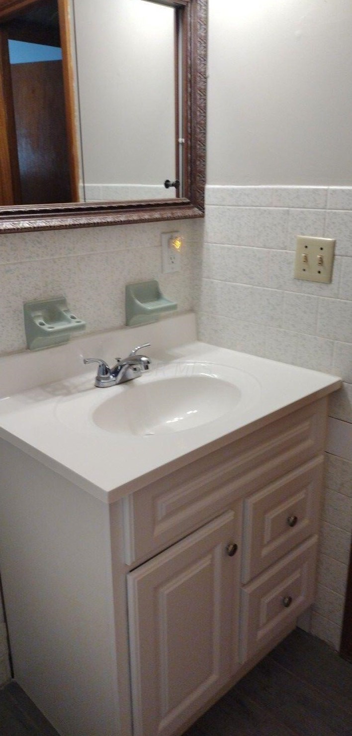 5377 Morning Dr, Hilliard OH  43026-1057 exterior