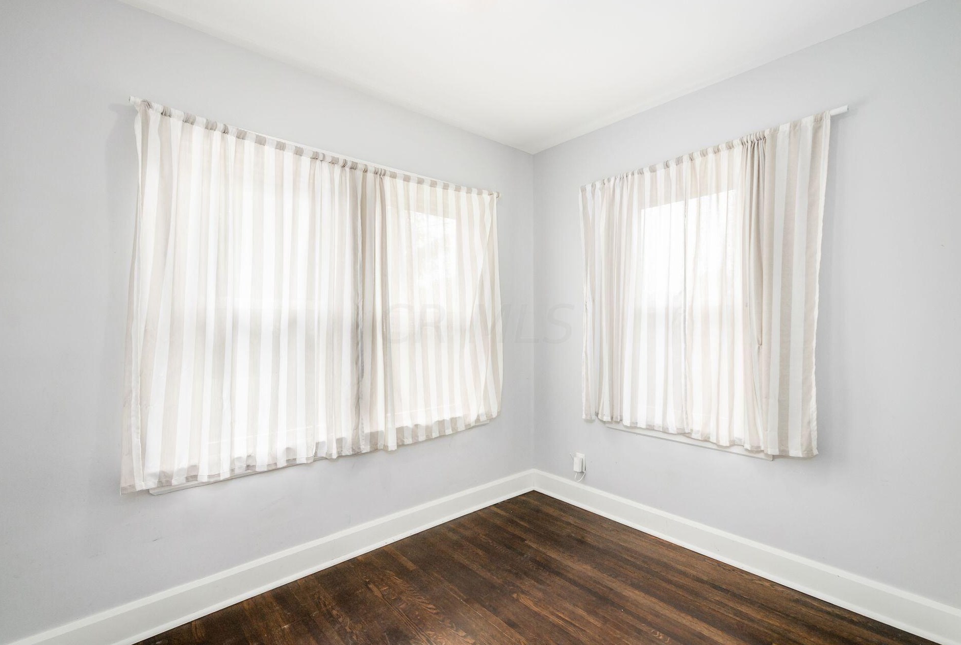 559 Frebis Ave, Columbus OH  43206-3749 exterior