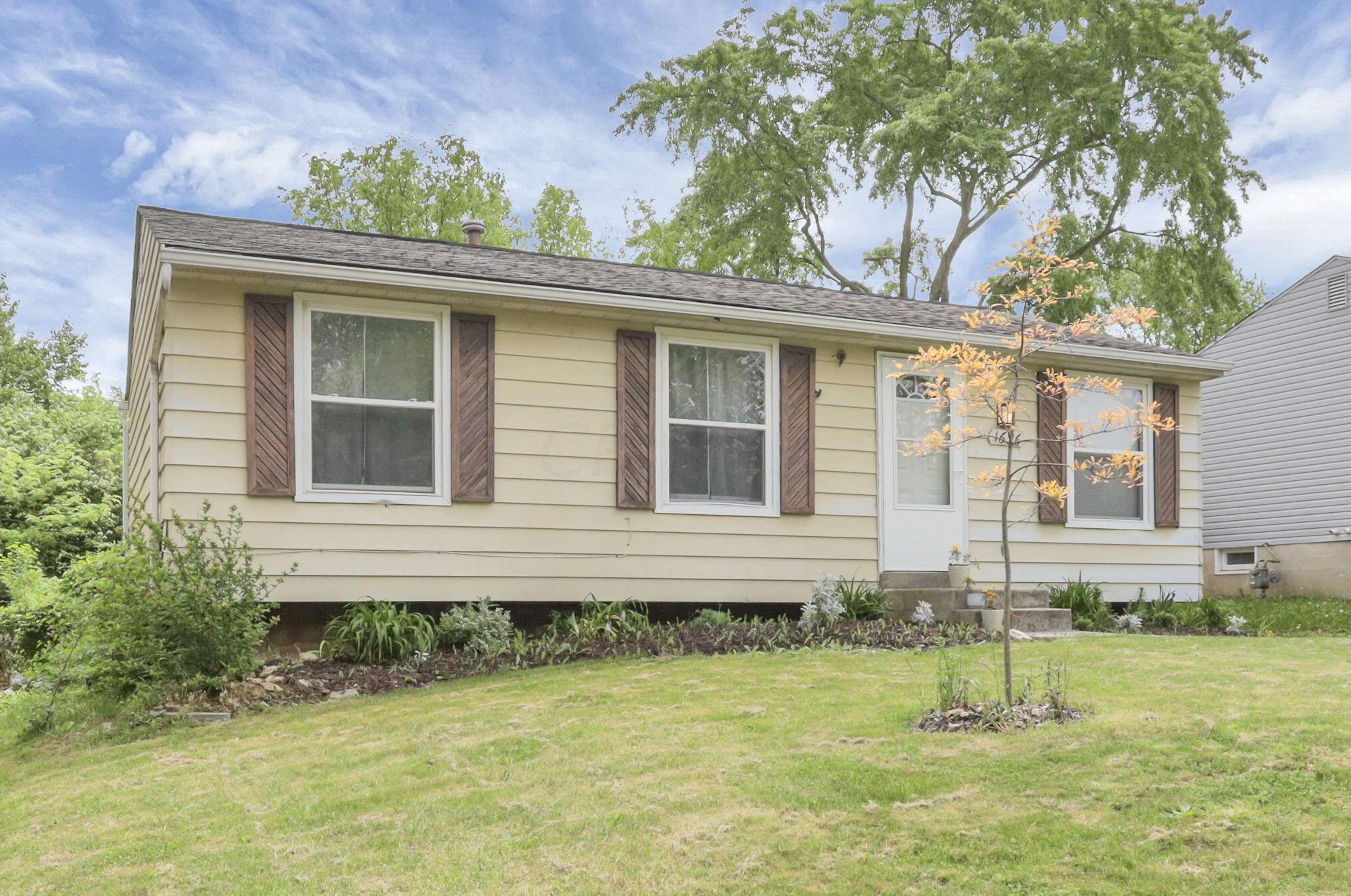 1696 Hollow Run Dr, Columbus, OH 43223