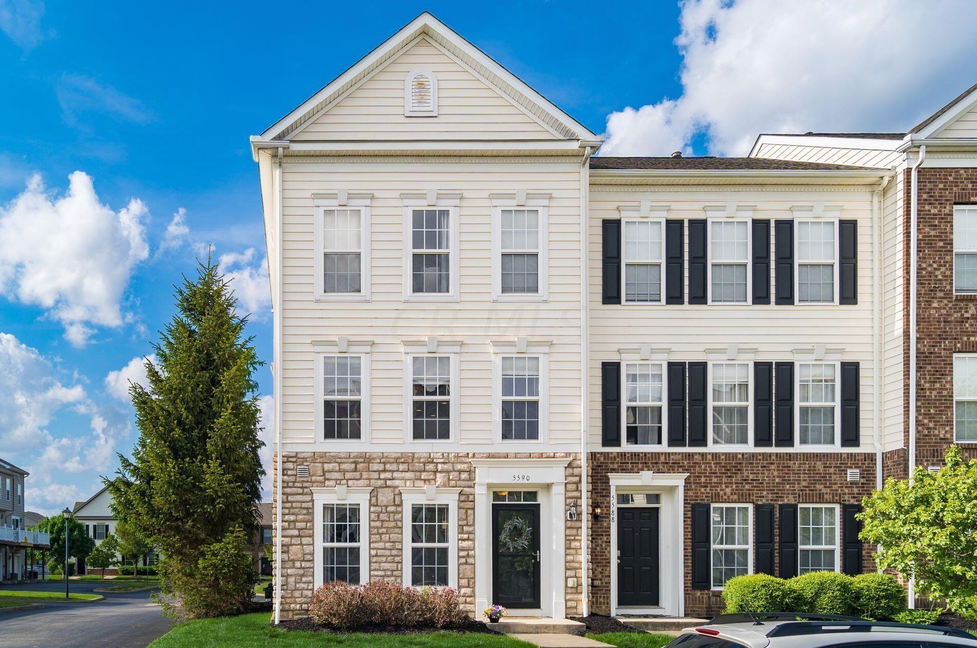 5590 Crystal Falls St, Dublin, OH 43016-6281