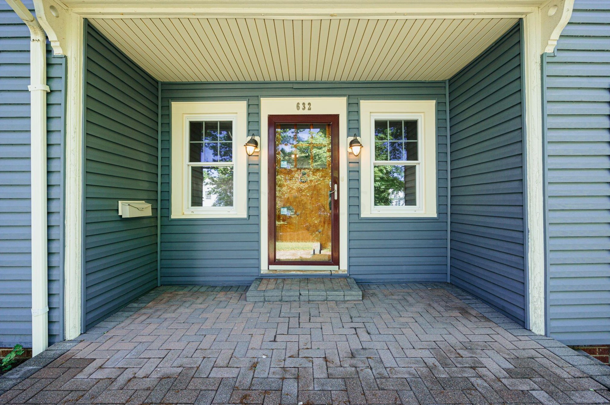 632 Beverly Rd, Circleville, OH 43113-1247