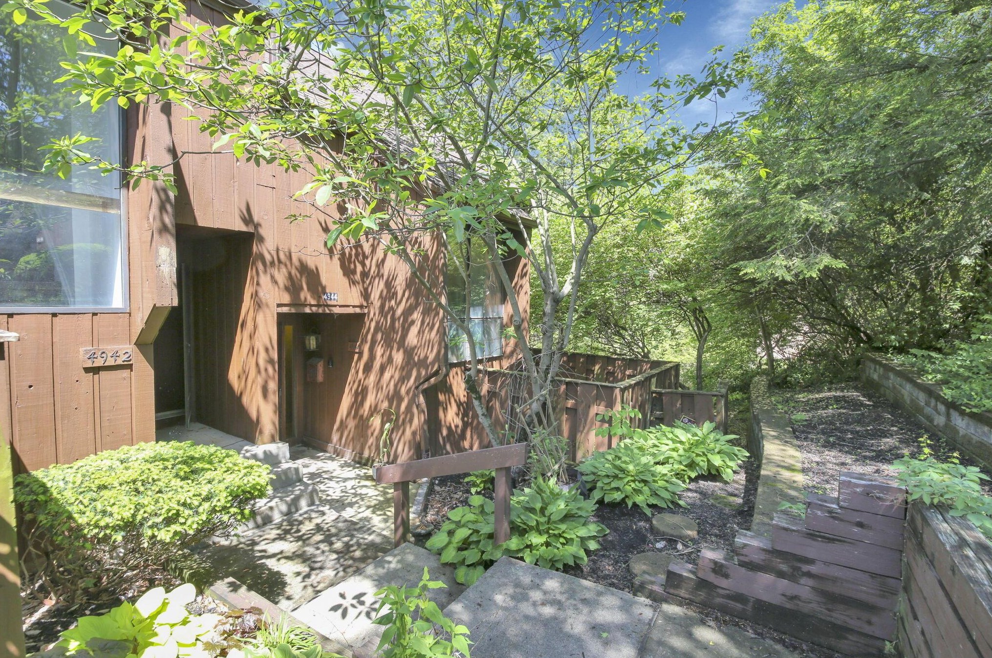 4944 Wintersong Ln #8, Westerville, OH 43081