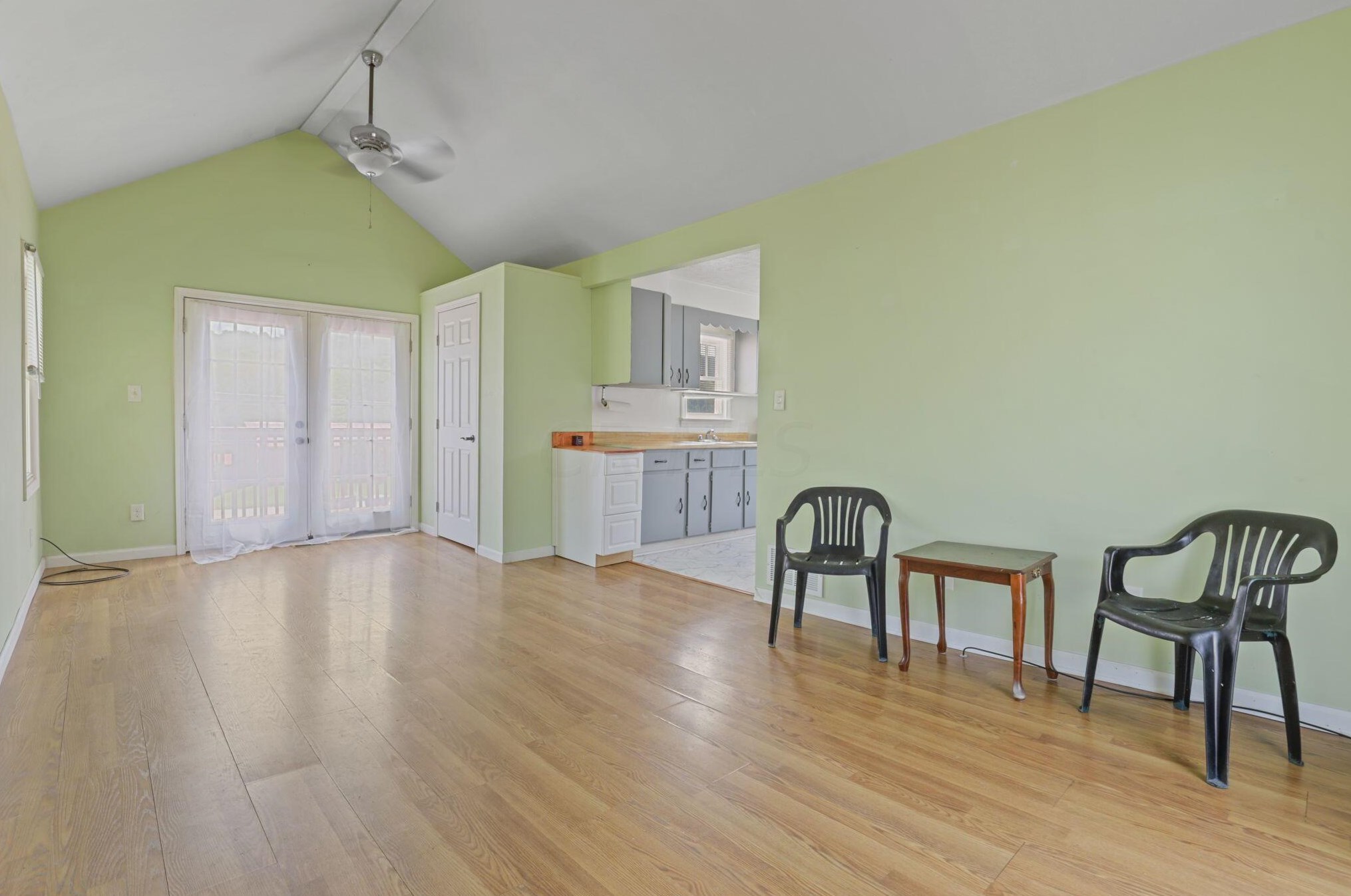 2100 Hamburg Rd, Lancaster OH 43130-8681 exterior