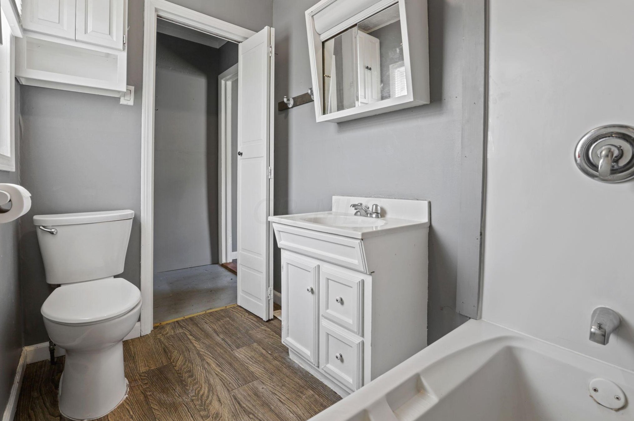 2100 Hamburg Rd, Lancaster OH 43130-8681 exterior