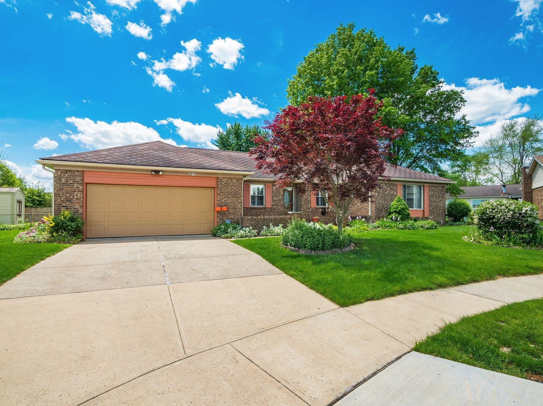 2617 Briarbush Ct, Columbus, OH 43207-4632