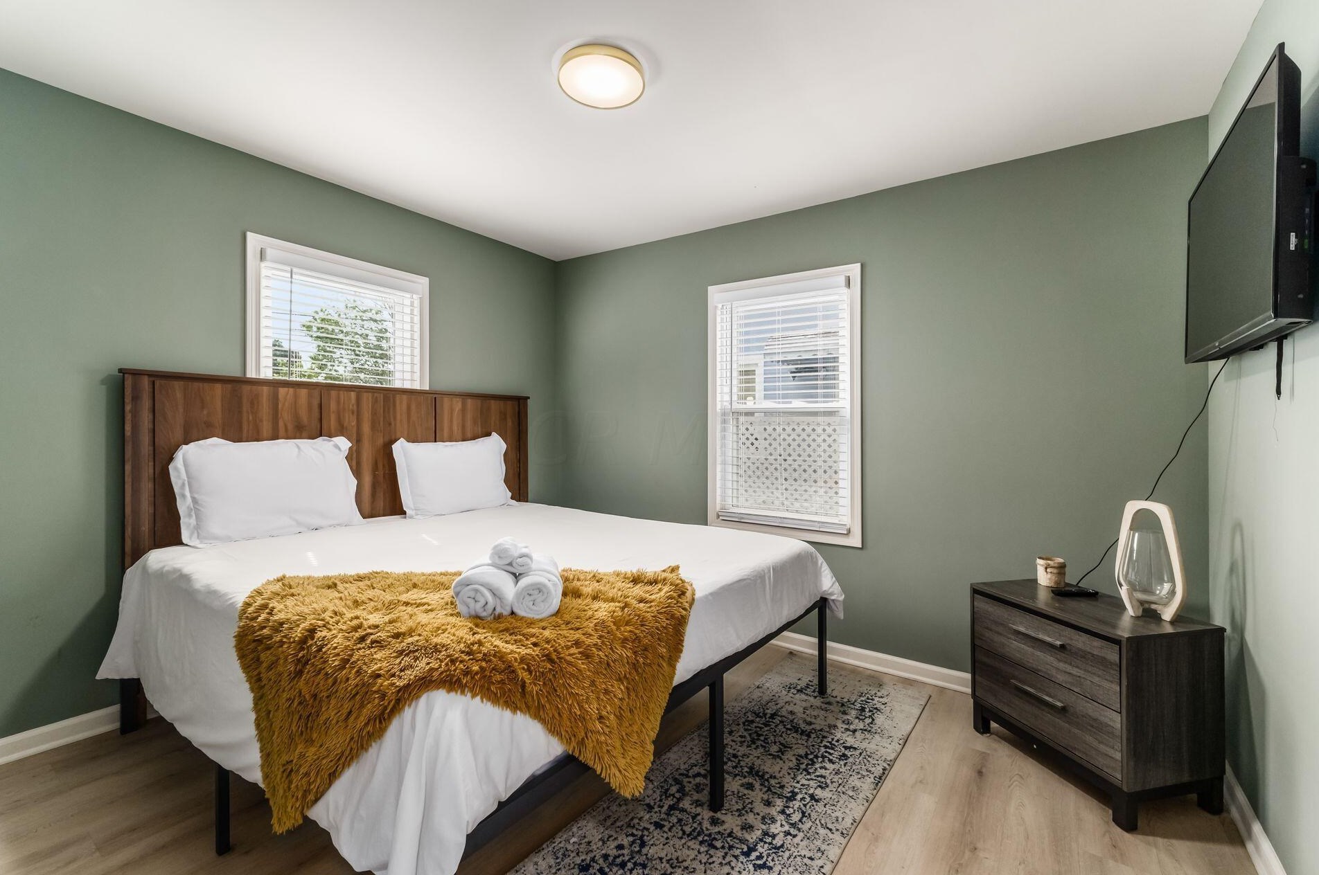 2260 Howey Rd, Columbus OH 43211-2042 exterior