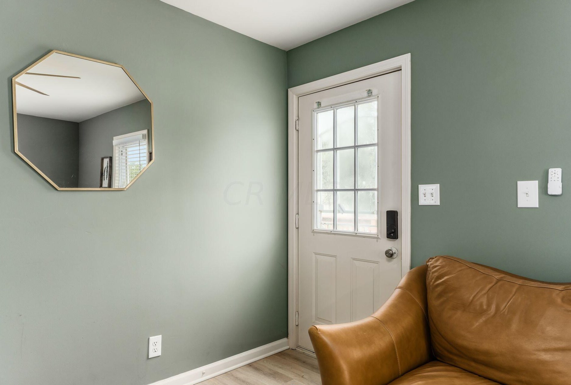 2260 Howey Rd, Columbus OH 43211-2042 exterior