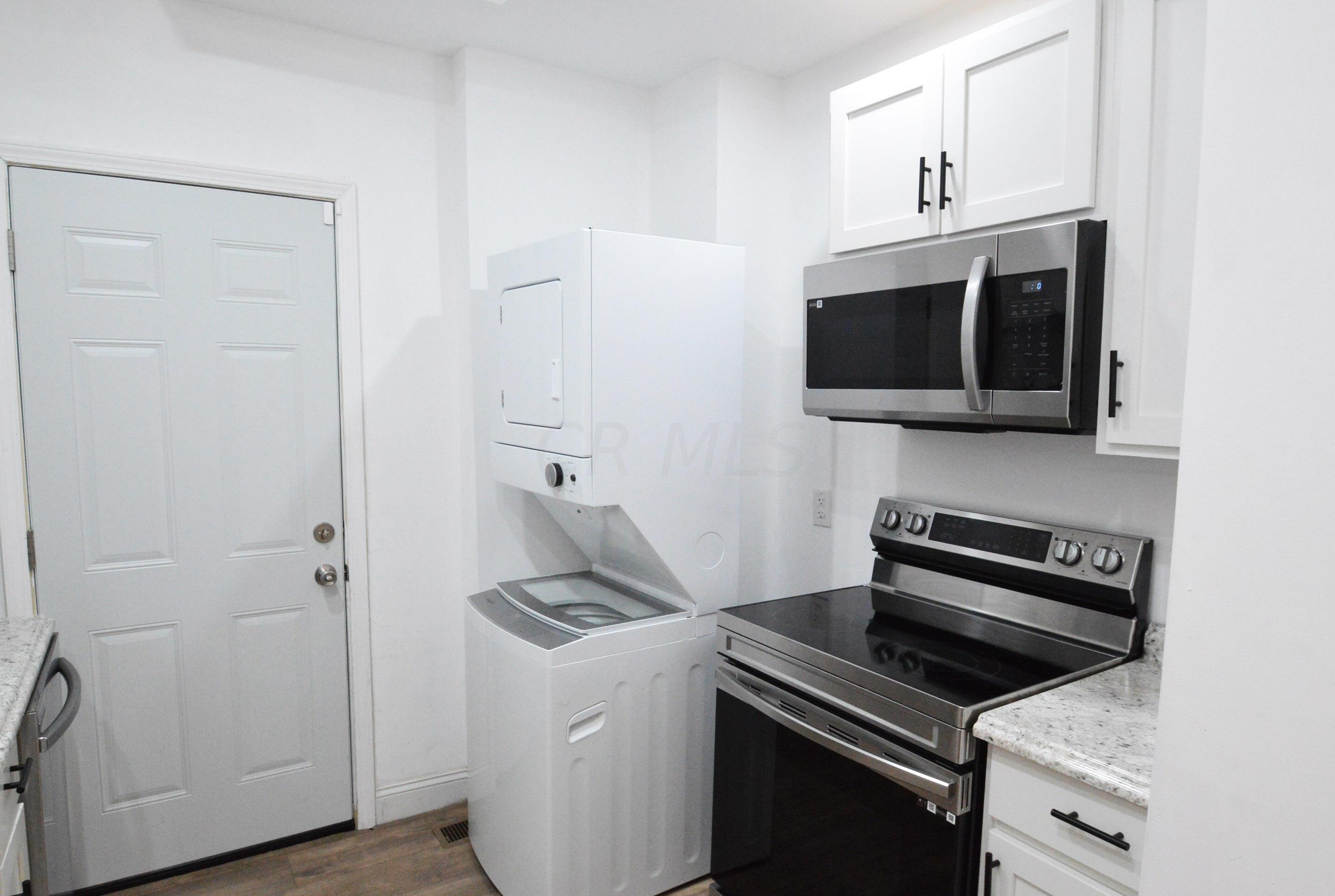 999 22 St, Columbus OH 43206-3009 exterior