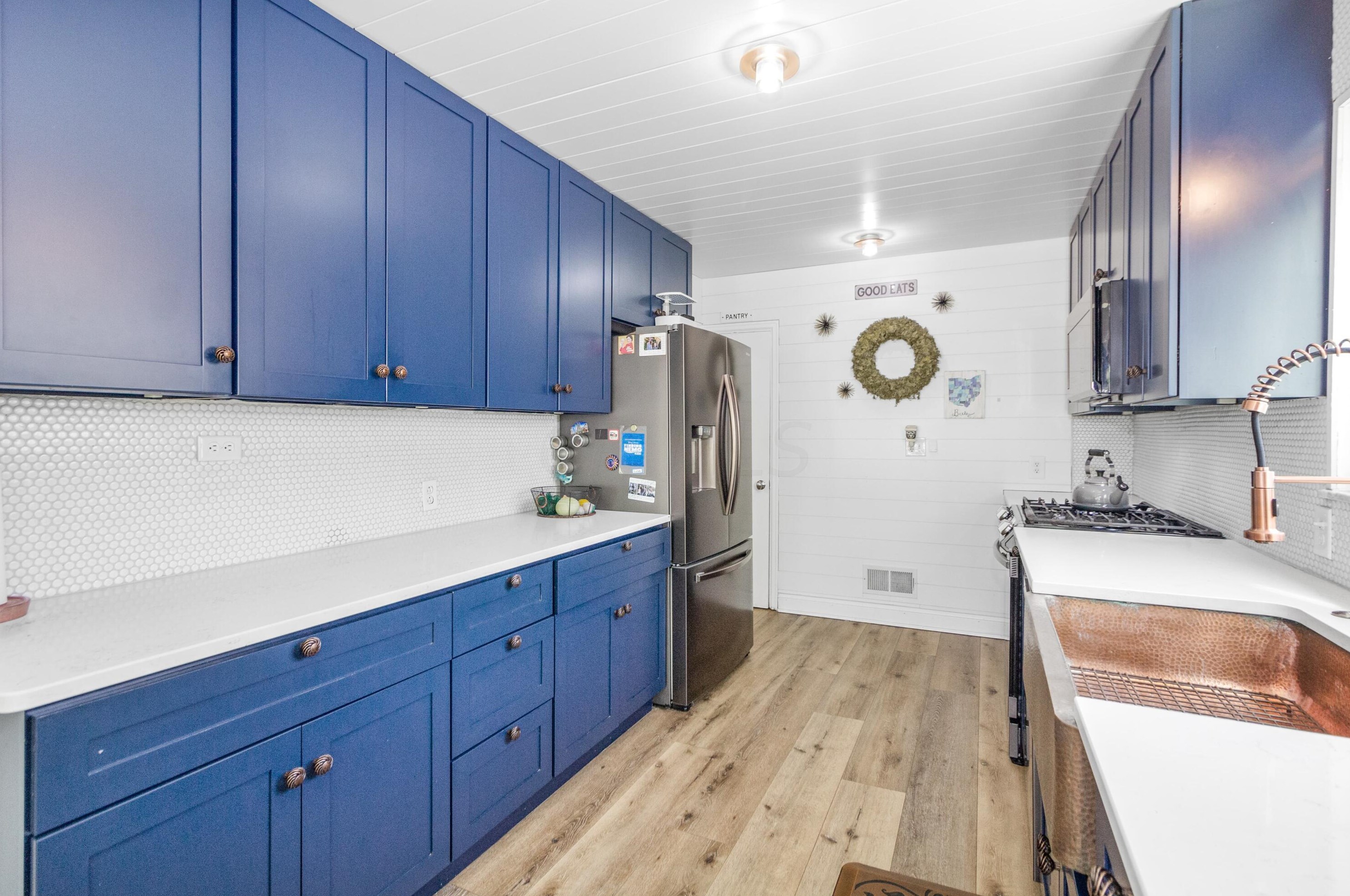 185 Roosevelt Ave, Columbus OH  43209-1870 exterior