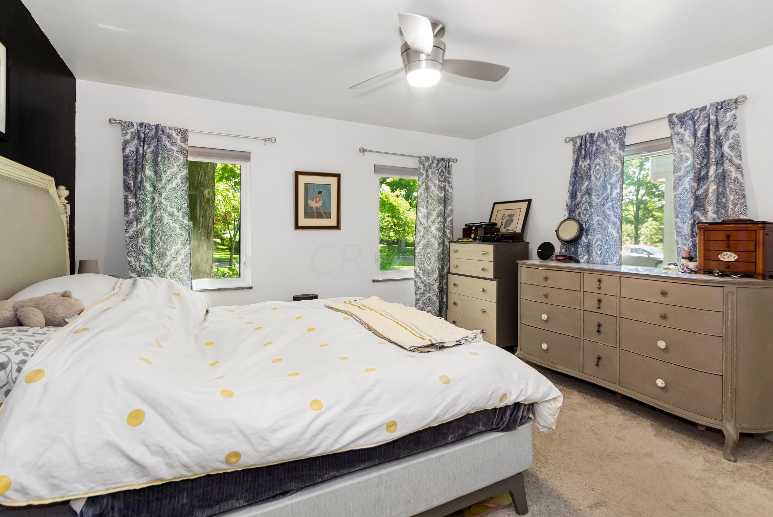 185 Roosevelt Ave, Columbus OH  43209-1870 exterior