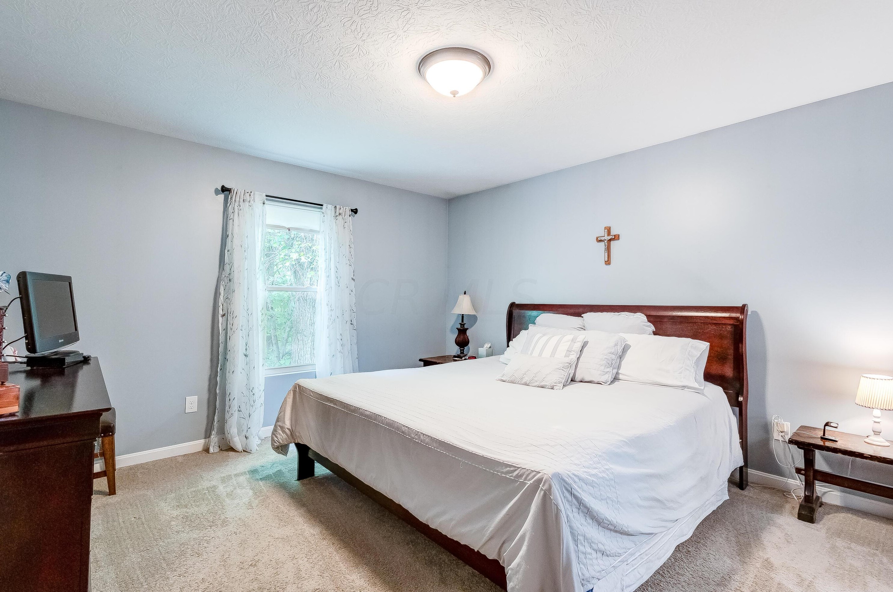 222 Autumn Way, Pataskala OH  43062-7246 exterior