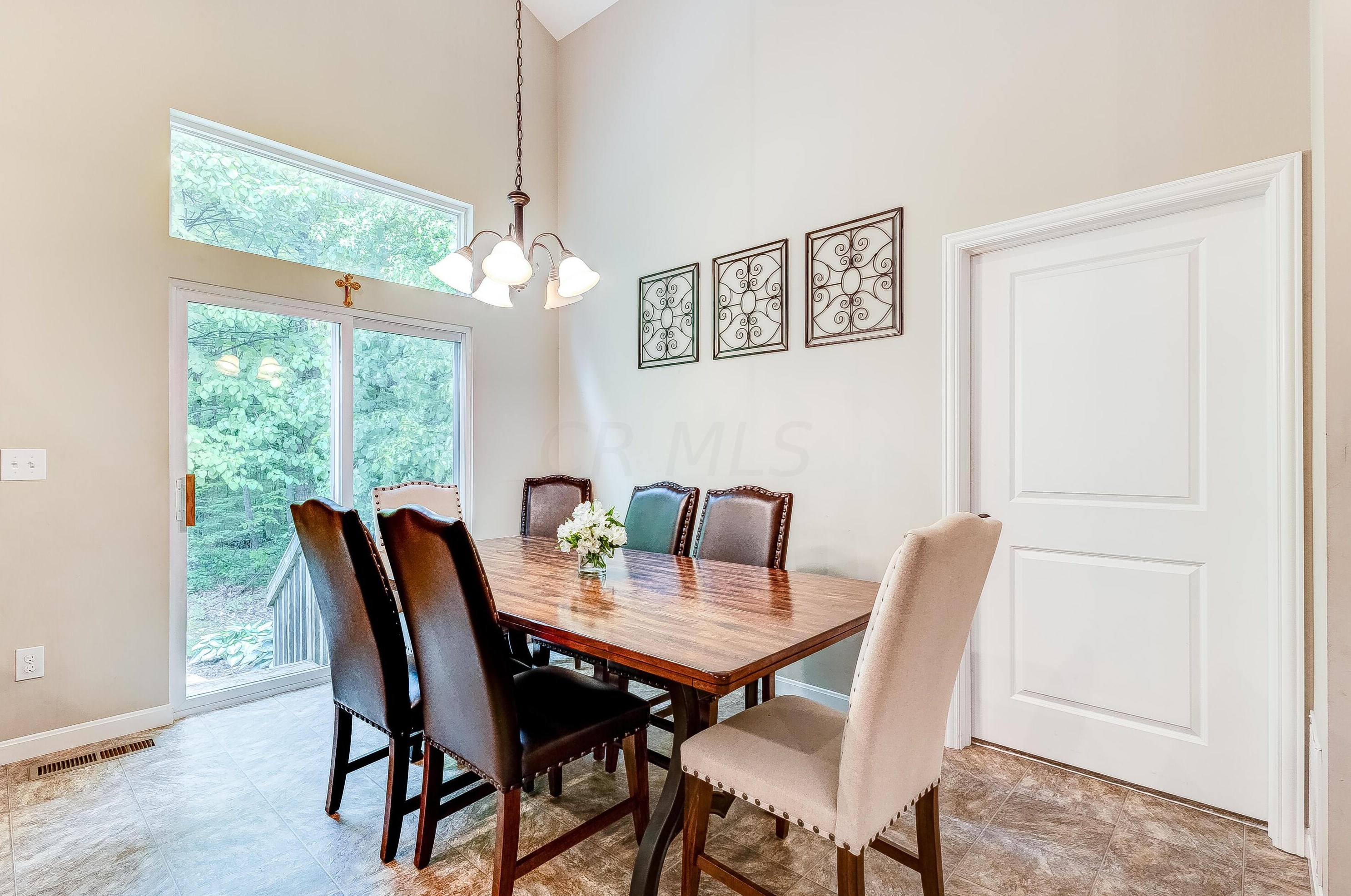 222 Autumn Way, Pataskala OH  43062-7246 exterior