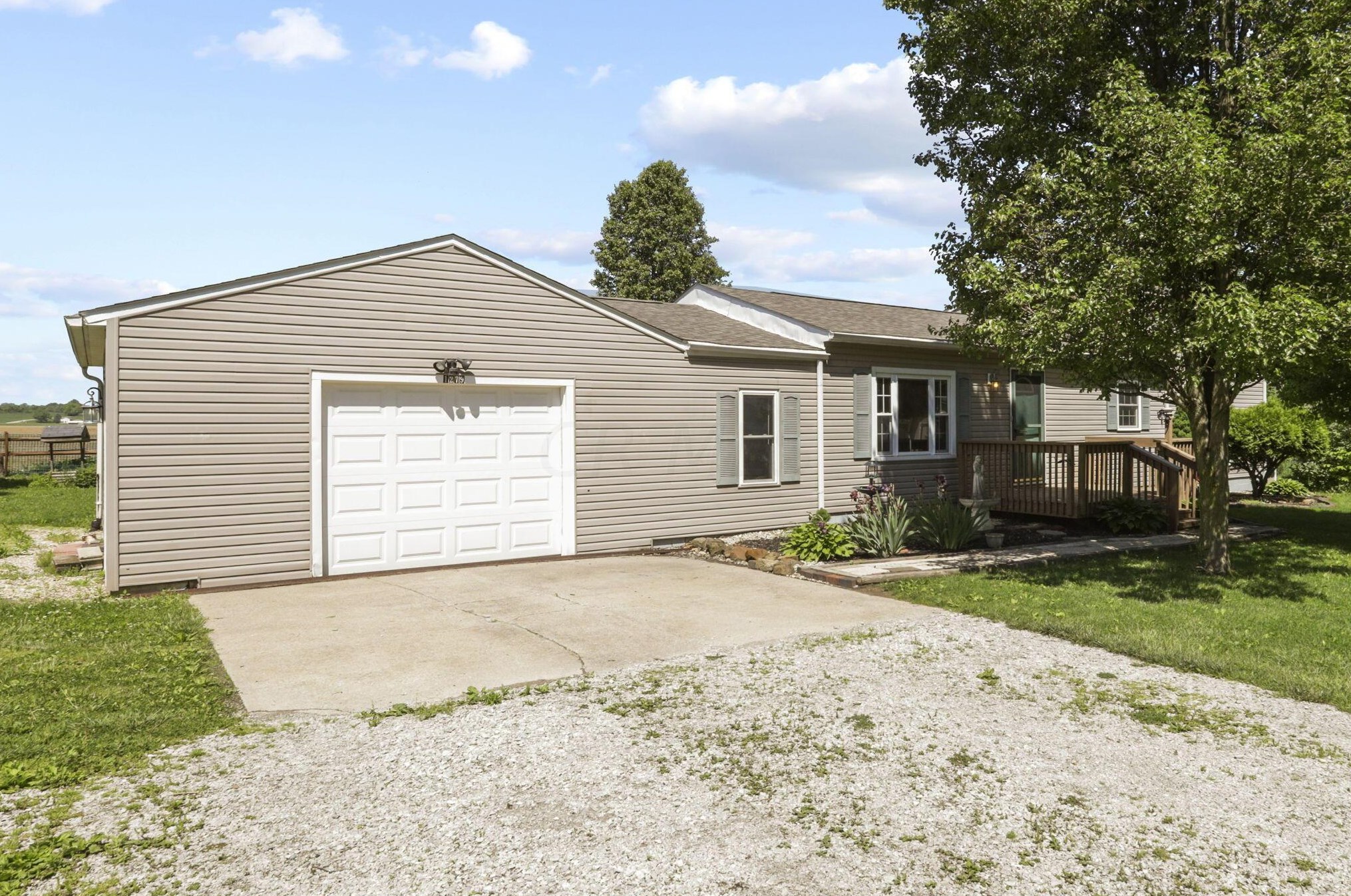 1279 Becks Knob Rd Sw, Lancaster, OH 43130