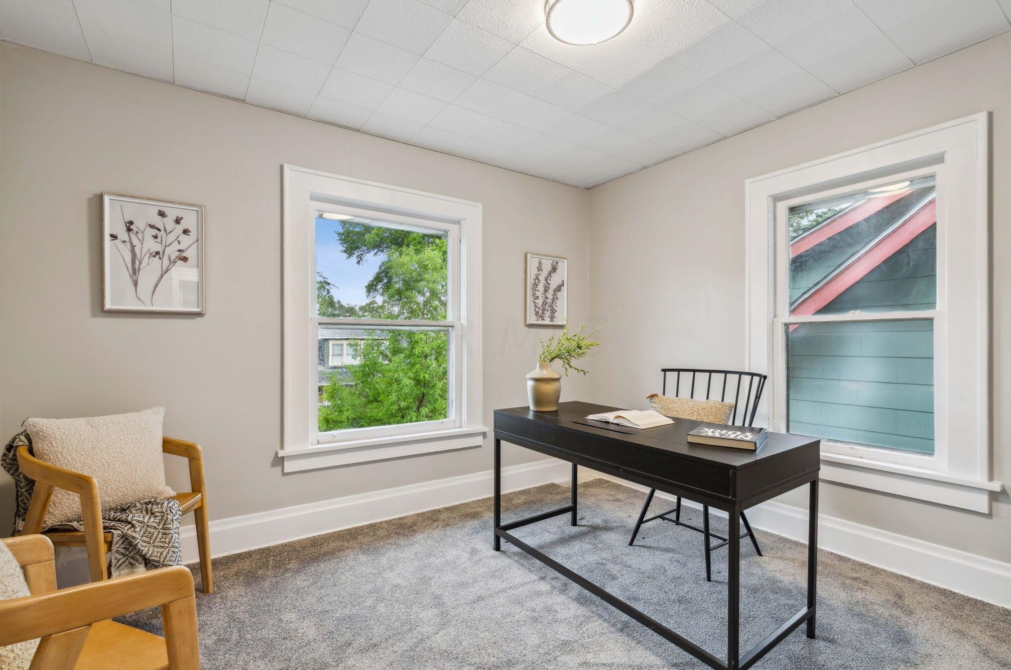 224 Crestview Rd, Columbus OH  43202-2208 exterior