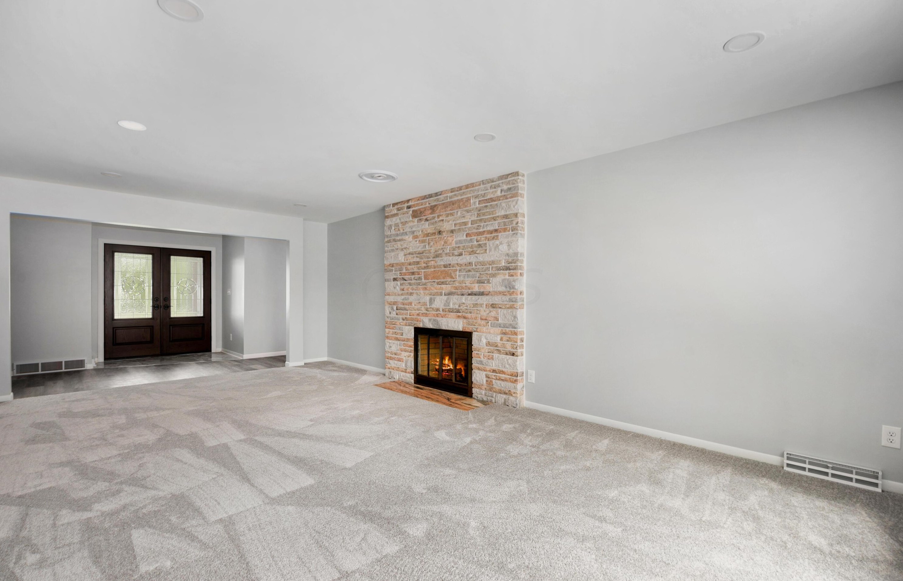 9475 Northchester Dr, Pickerington OH  43147-8971 exterior