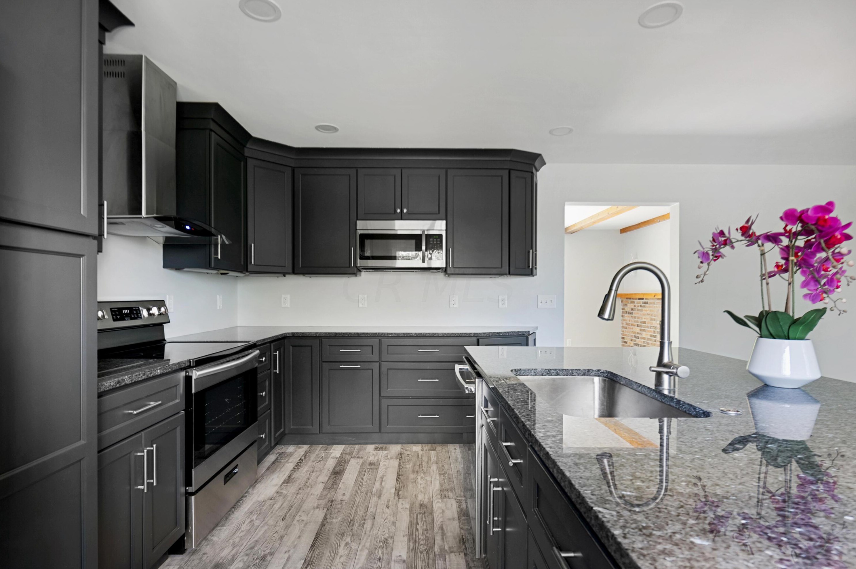 9475 Northchester Dr, Pickerington OH  43147-8971 exterior
