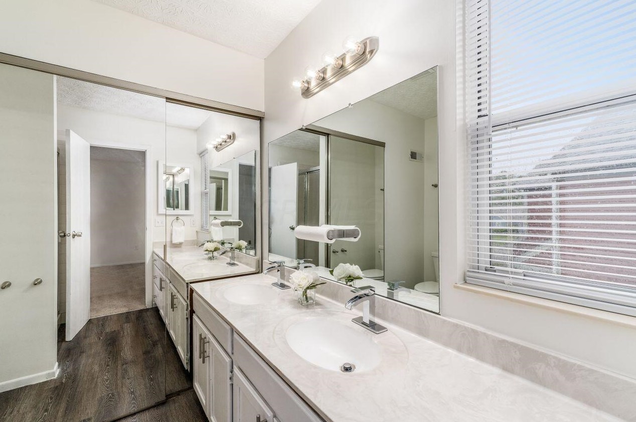 7677 Stow Acres Pl, Pickerington OH  43147-9043 exterior