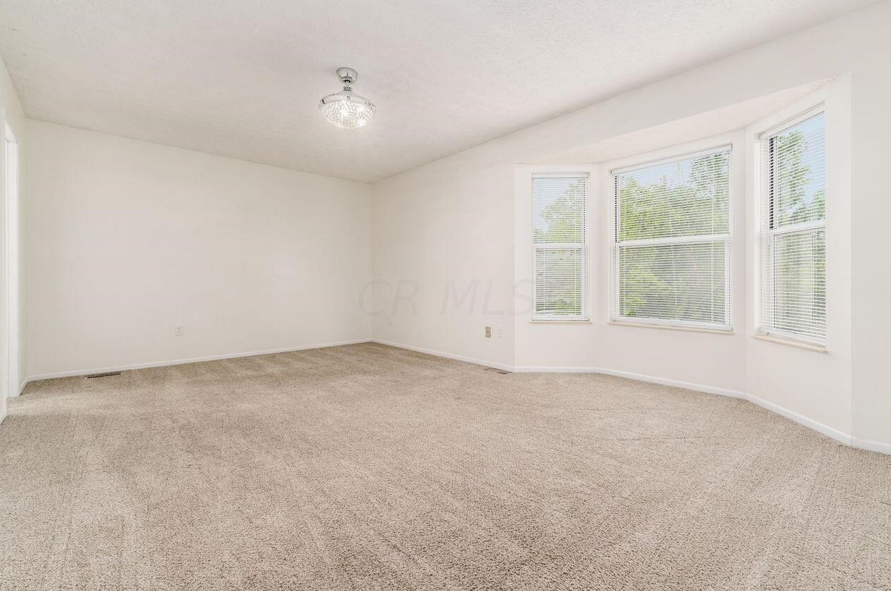 7677 Stow Acres Pl, Pickerington OH  43147-9043 exterior