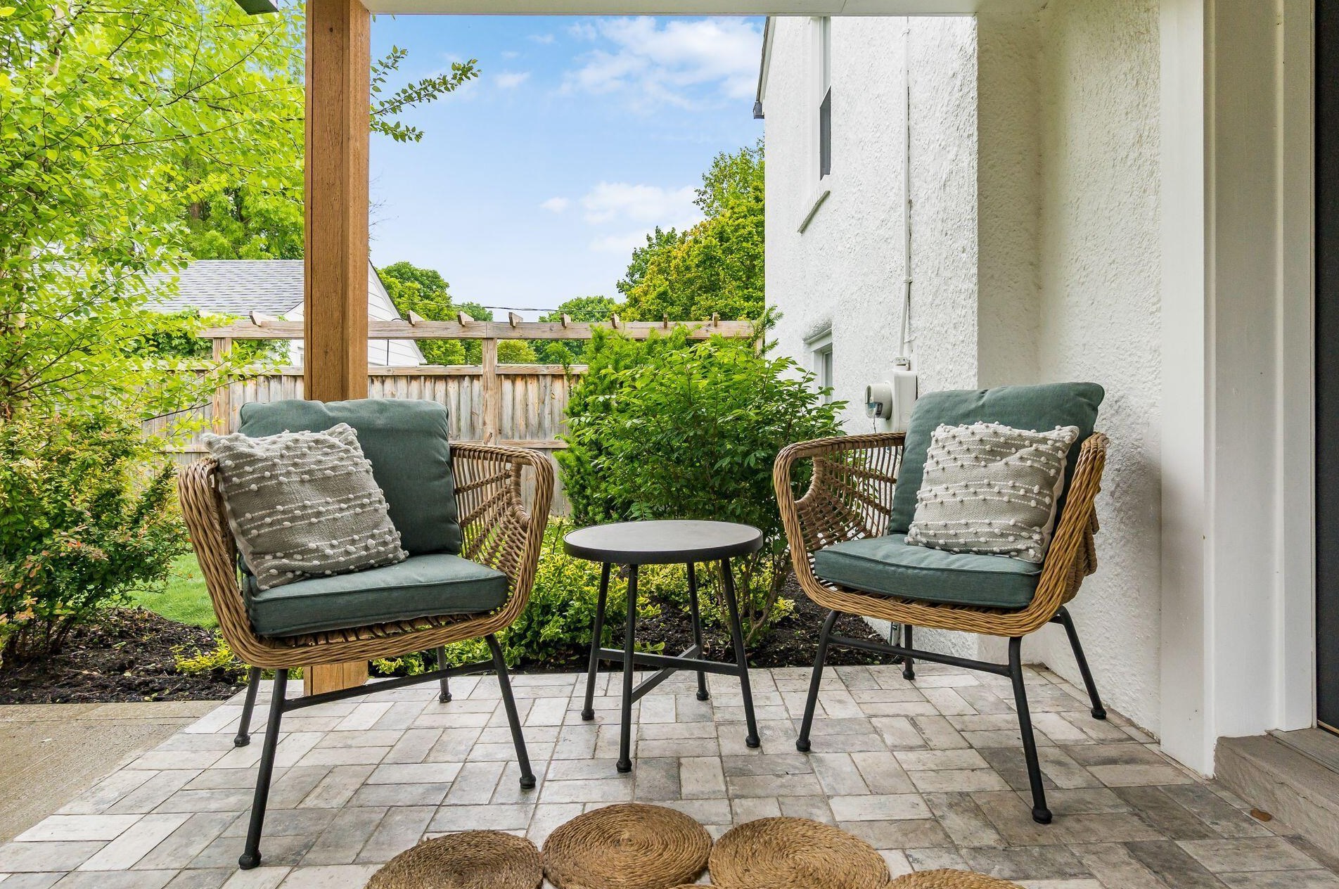 33 Beaumont Rd, Columbus OH 43214-2144 exterior