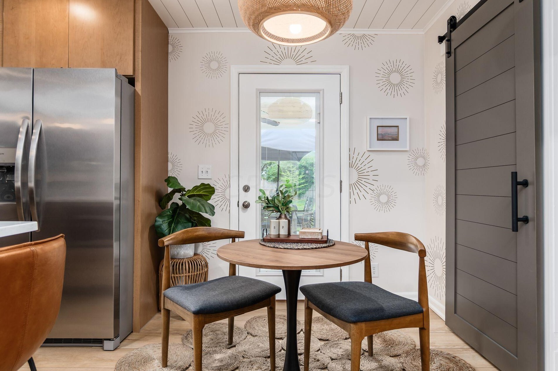 33 Beaumont Rd, Columbus OH 43214-2144 exterior