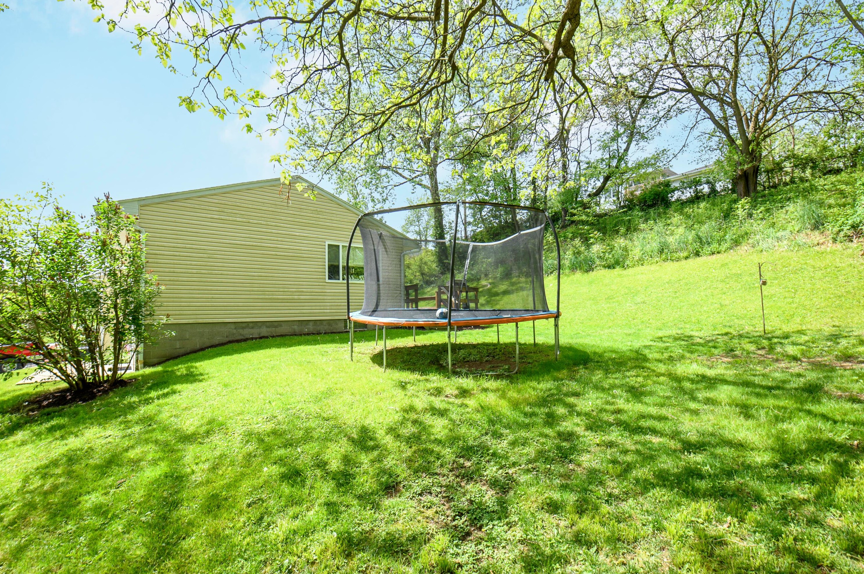 537 Brumfield Rd, Lancaster OH 43130-2801 exterior