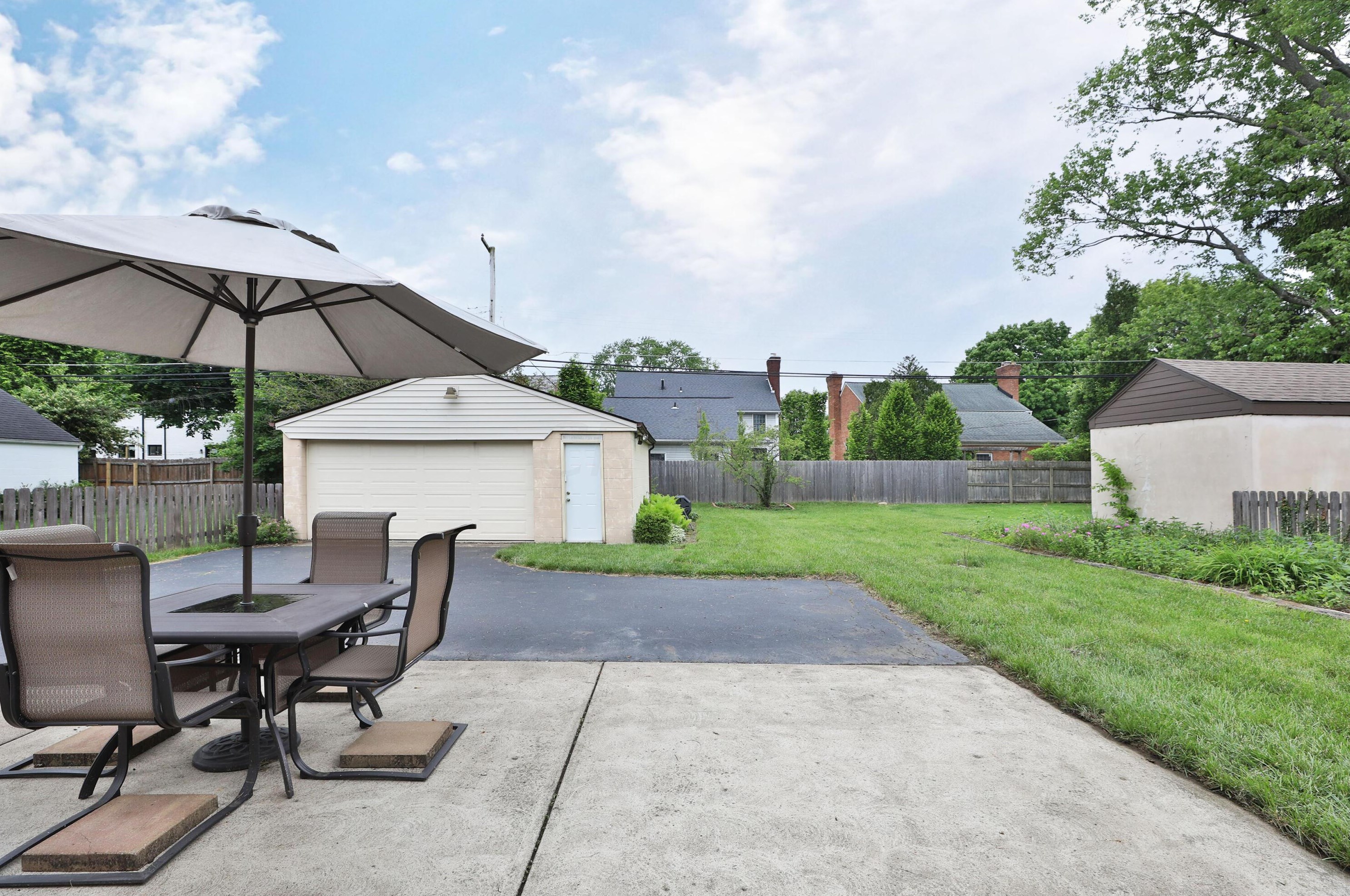 269 Kellner Rd, Columbus OH 43209-2044 exterior