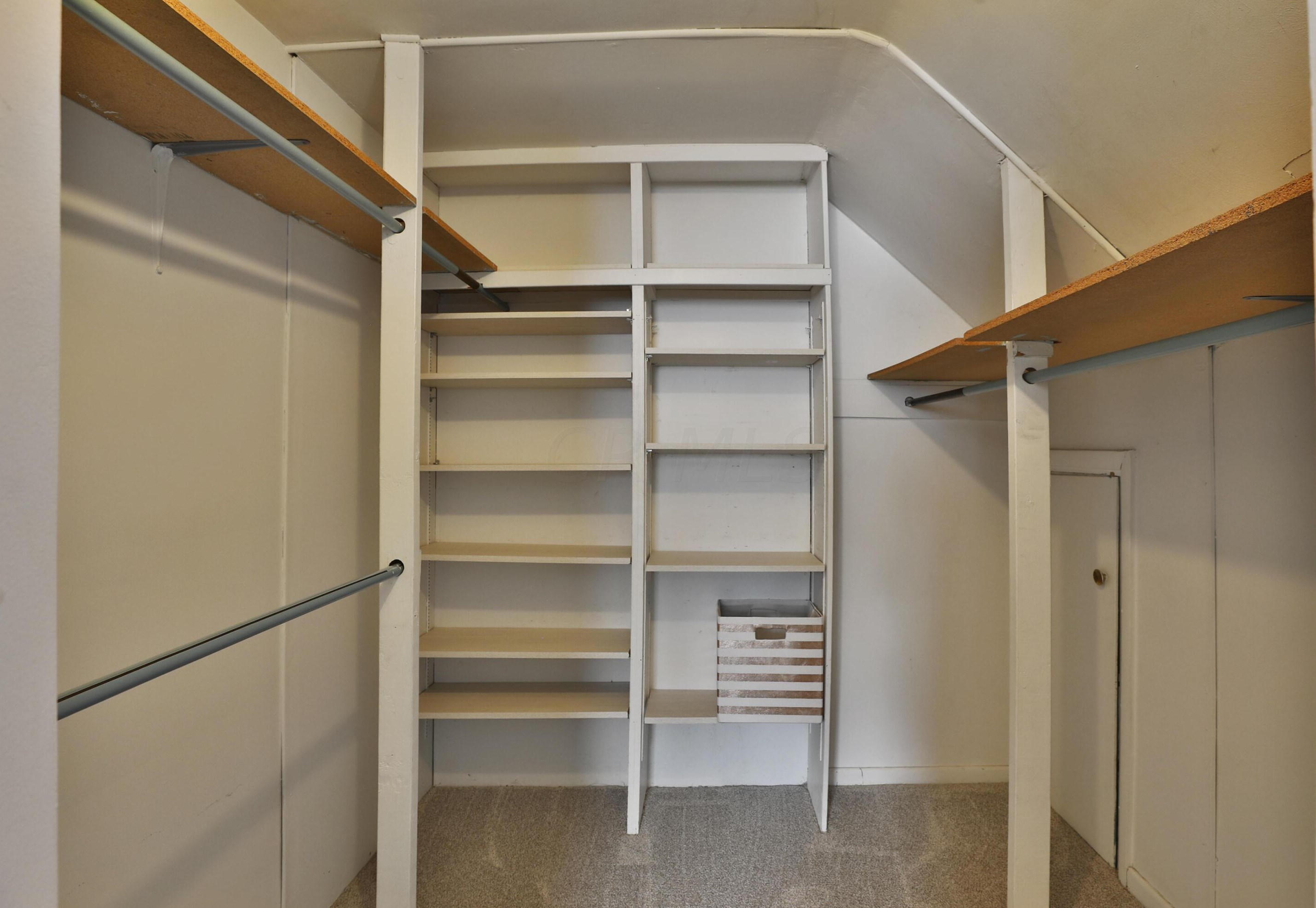 269 Kellner Rd, Columbus OH 43209-2044 exterior