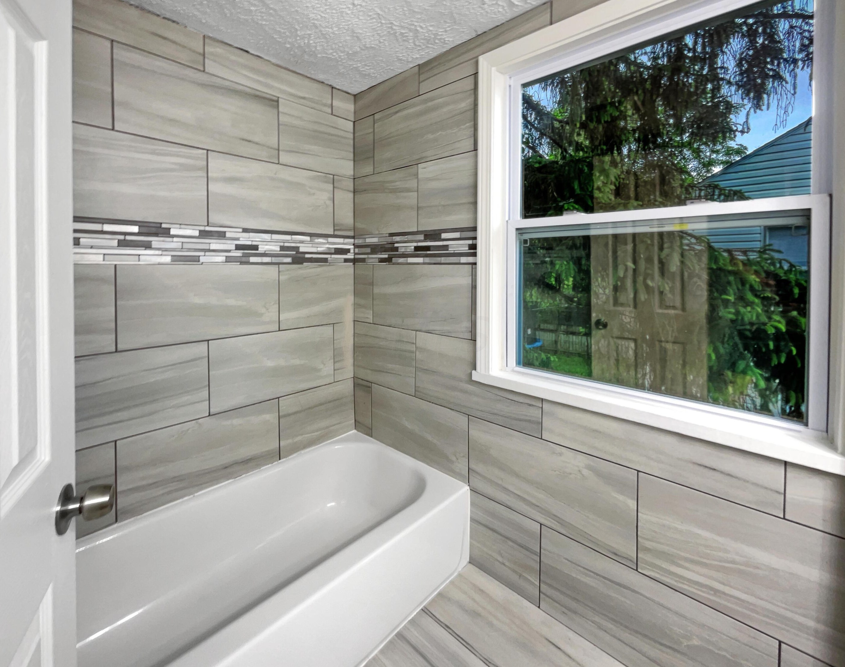 2363 Taylor Ave, Columbus OH 43203-1224 exterior