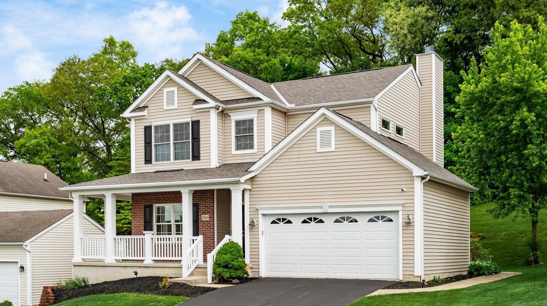 2411 Long Bow Ave, Lancaster, OH 43130-8090