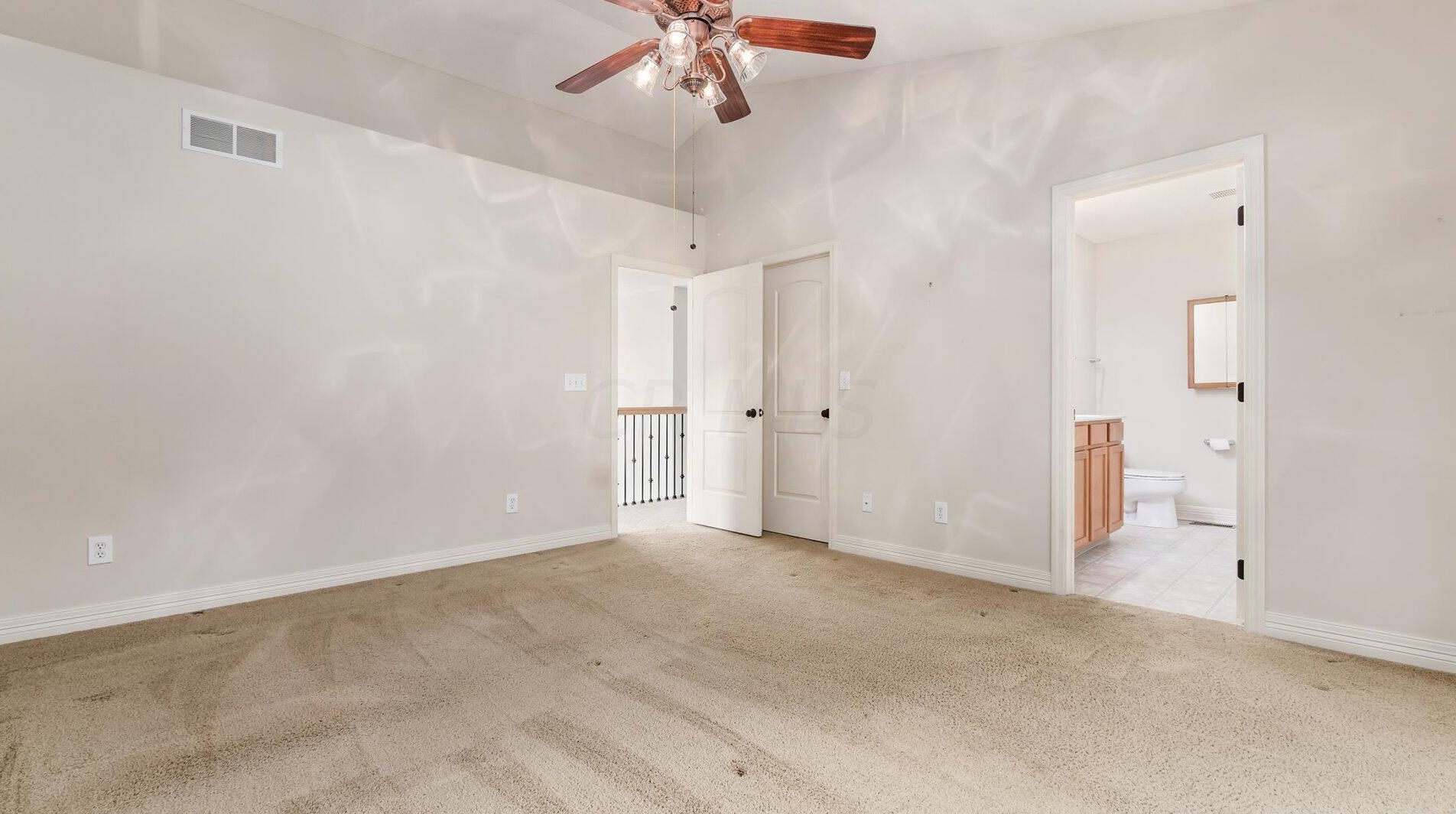 2411 Long Bow Ave, Lancaster OH 43130-8090 exterior