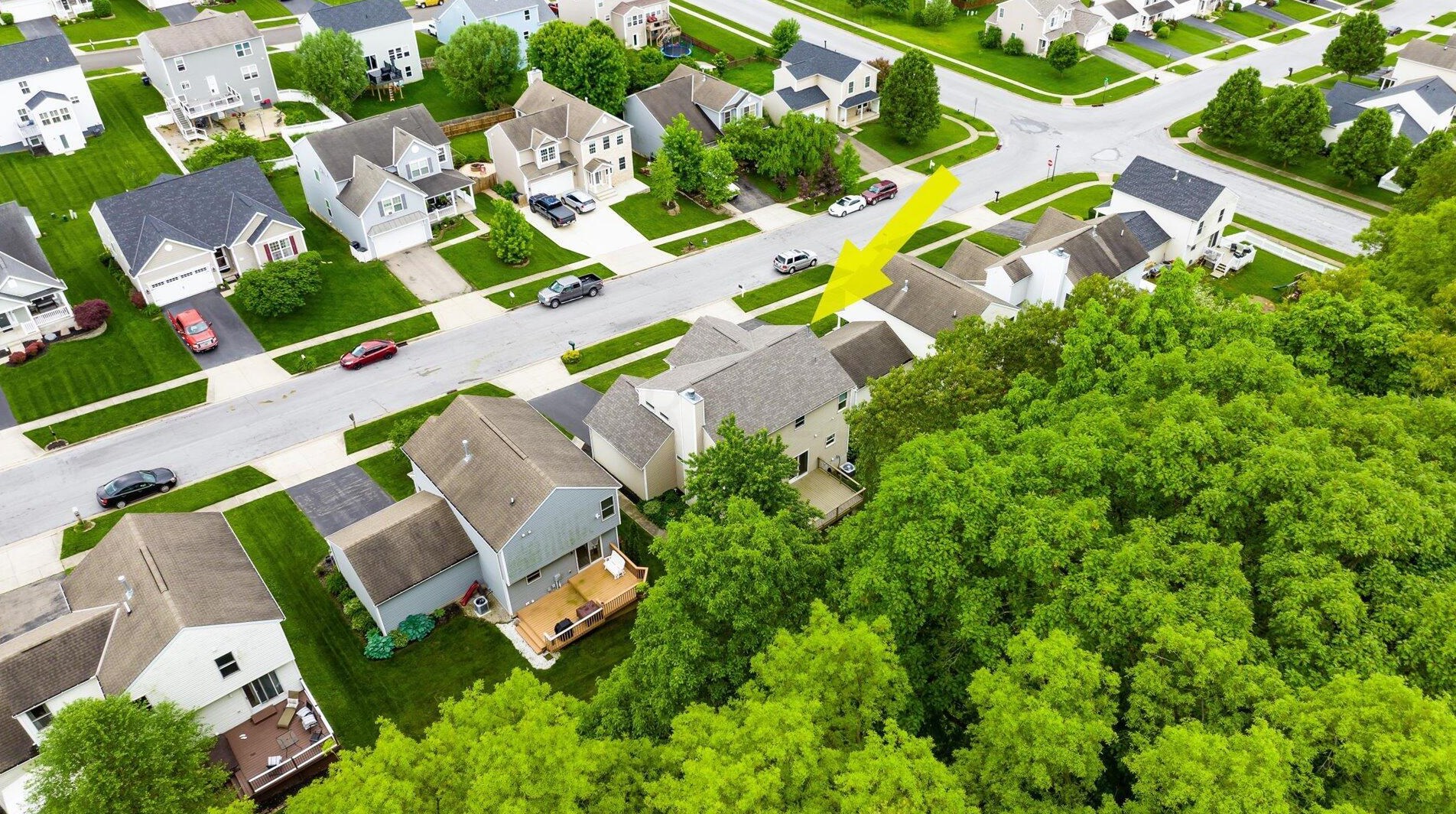 2411 Long Bow Ave, Lancaster OH 43130-8090 exterior