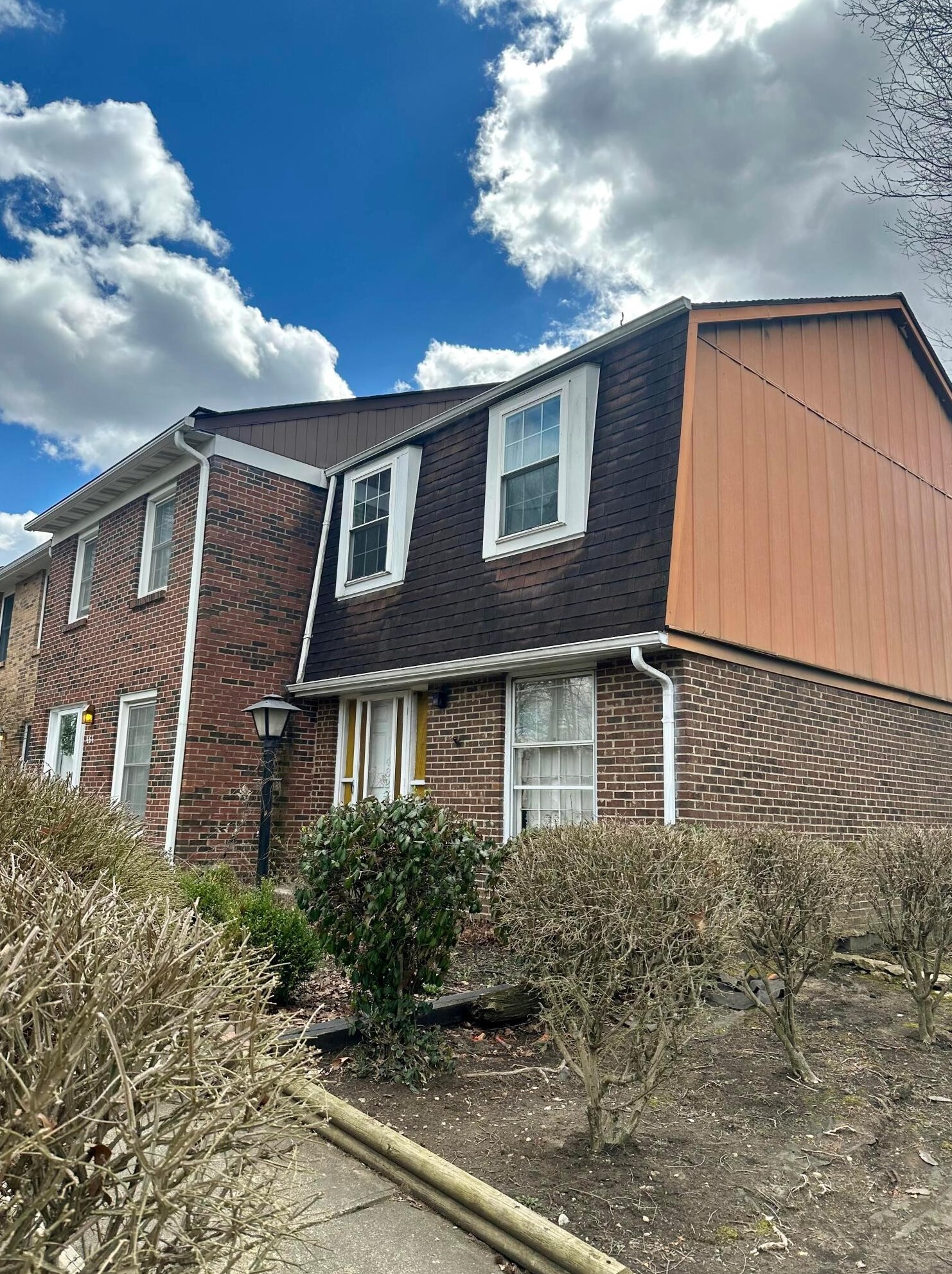 462 Pamlico St #s11, Columbus, OH 43228