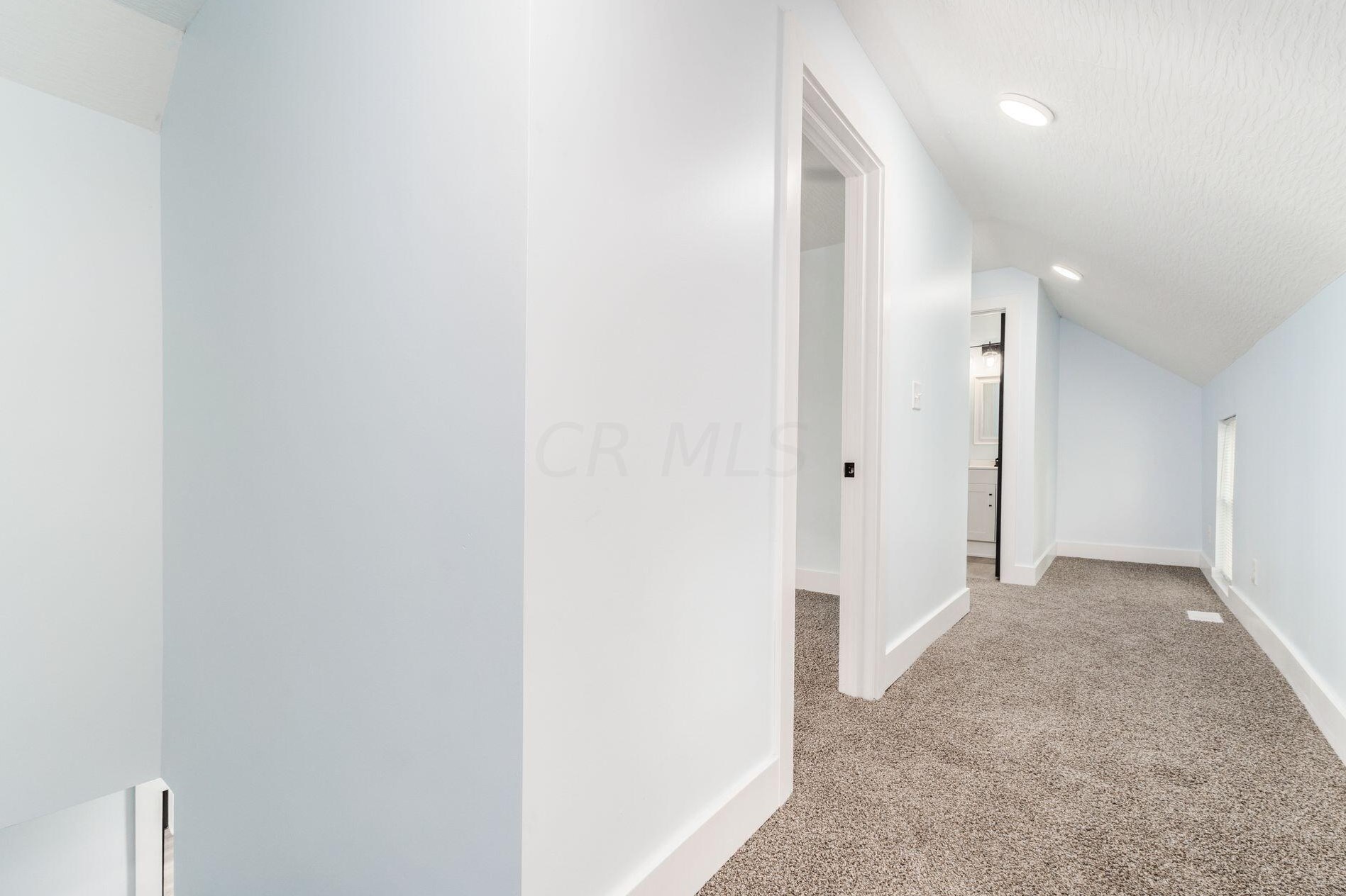 151 Chicago Ave, Columbus OH  43222-1133 exterior