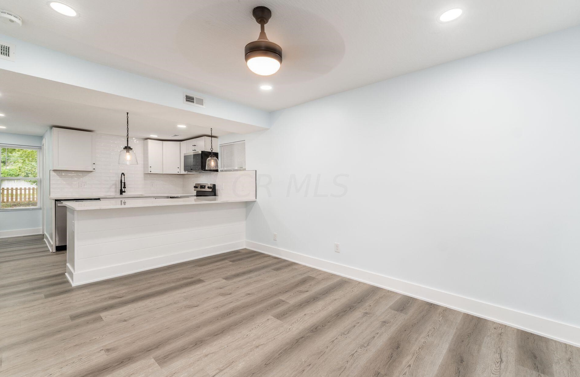 151 Chicago Ave, Columbus OH  43222-1133 exterior