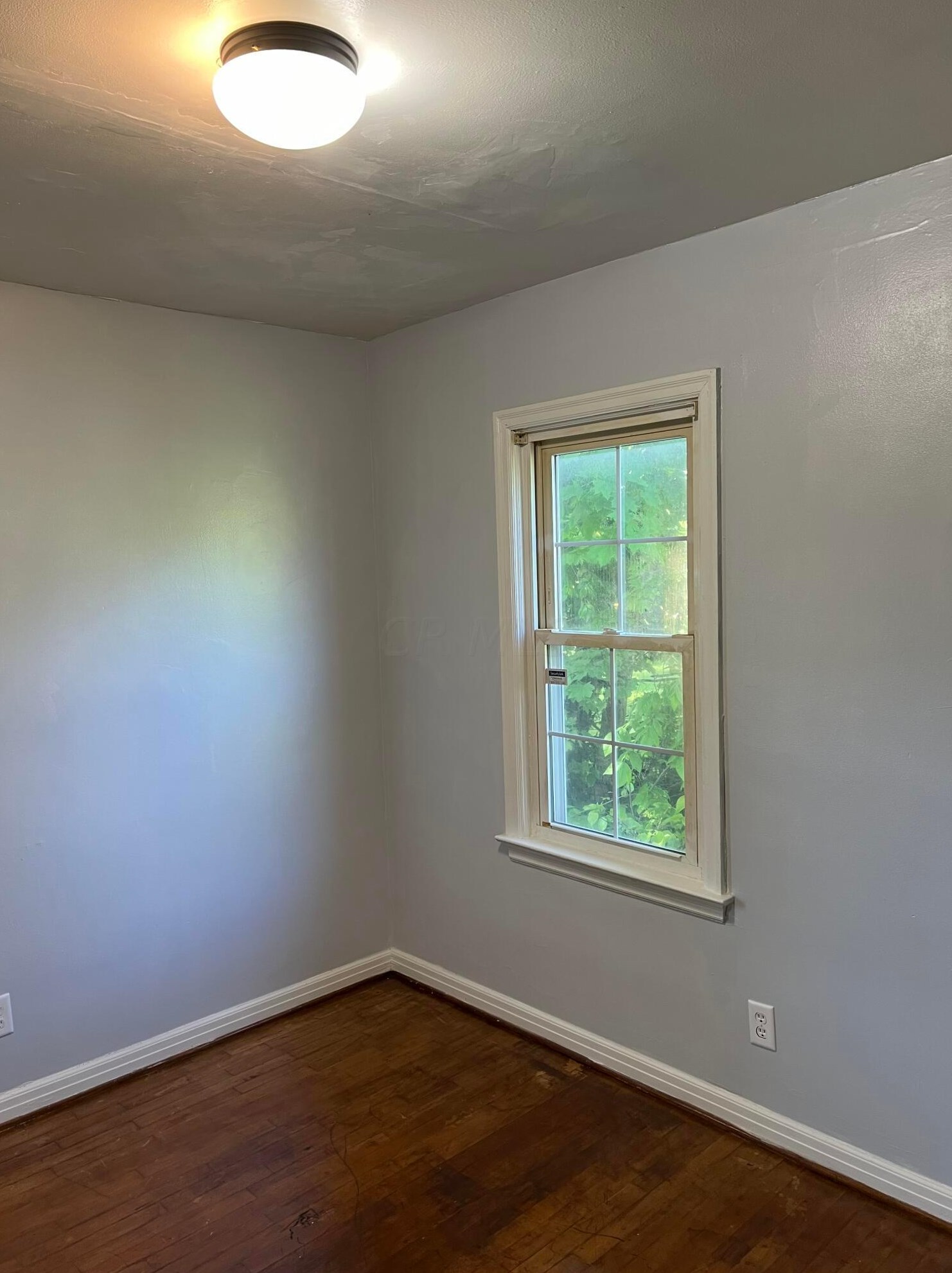 2493 Meredith Dr, Columbus OH 43219-1461 exterior