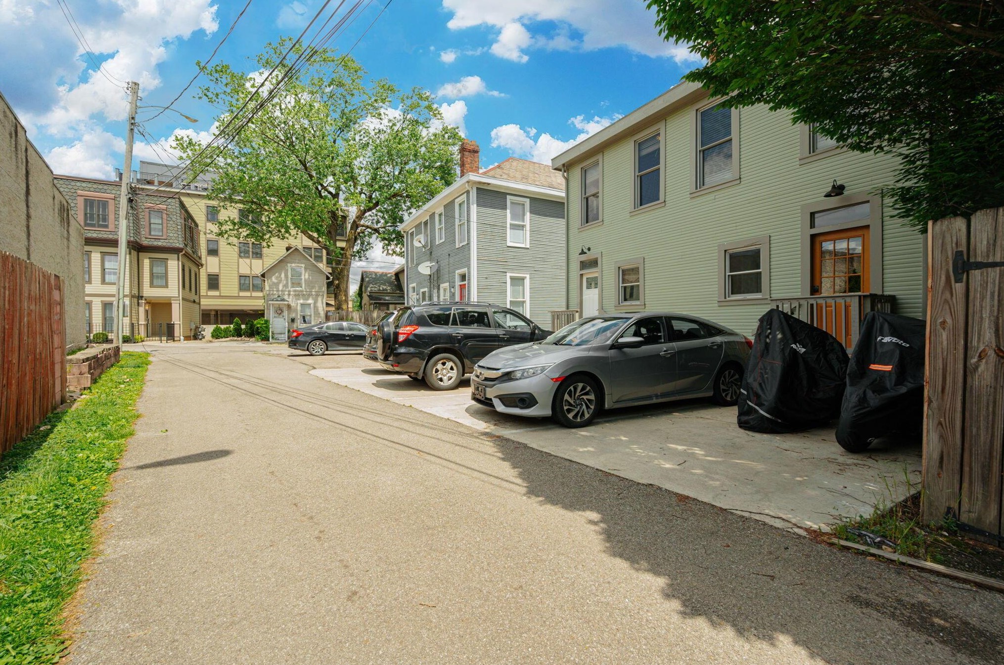1149 Summit St, Columbus OH  43201-3516 exterior