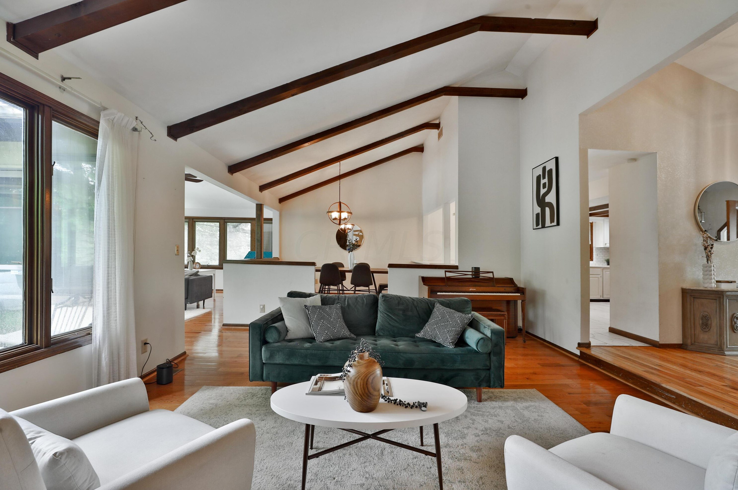 50 Walcreek Dr, Columbus OH  43230-2182 exterior