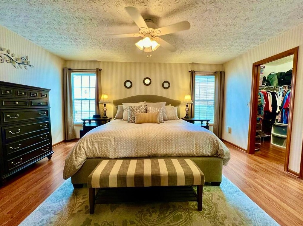 1567 Trabue Wood Blvd, Columbus OH  43228-9125 exterior