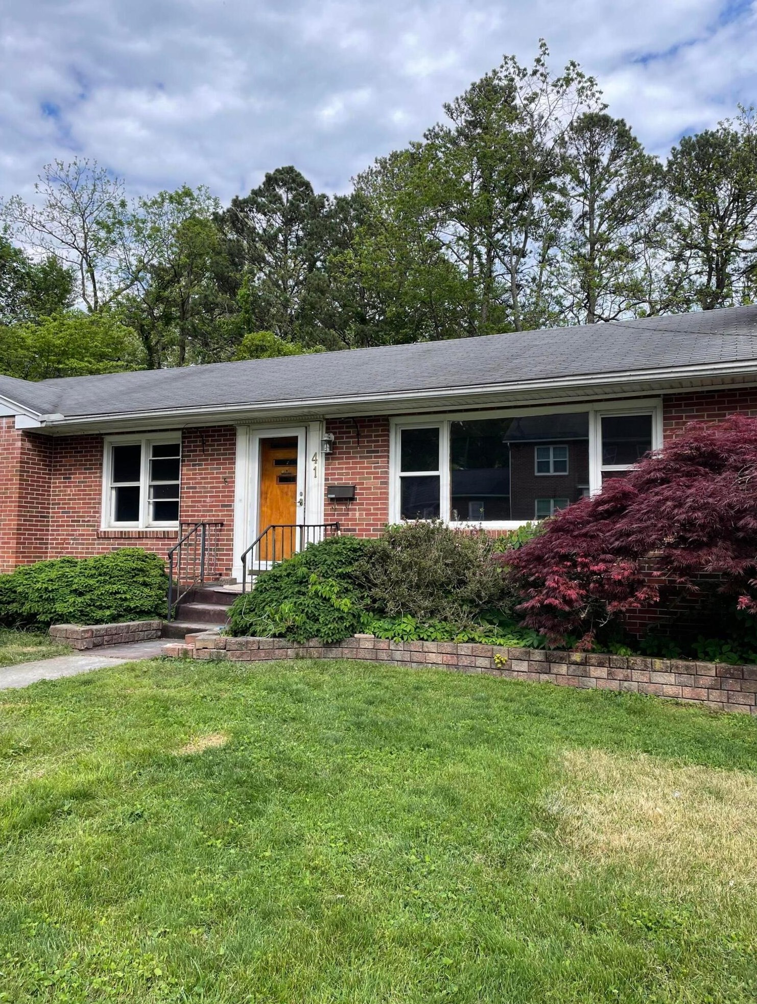 41 Charles St, Shade, OH 45701-1413