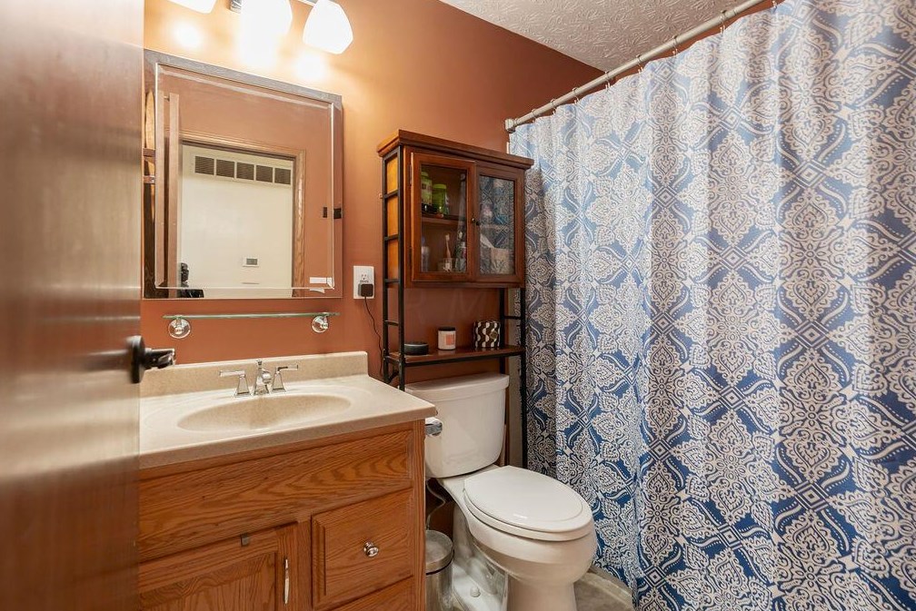 751 Mimosa Pl, Columbus OH 43230-4821 exterior