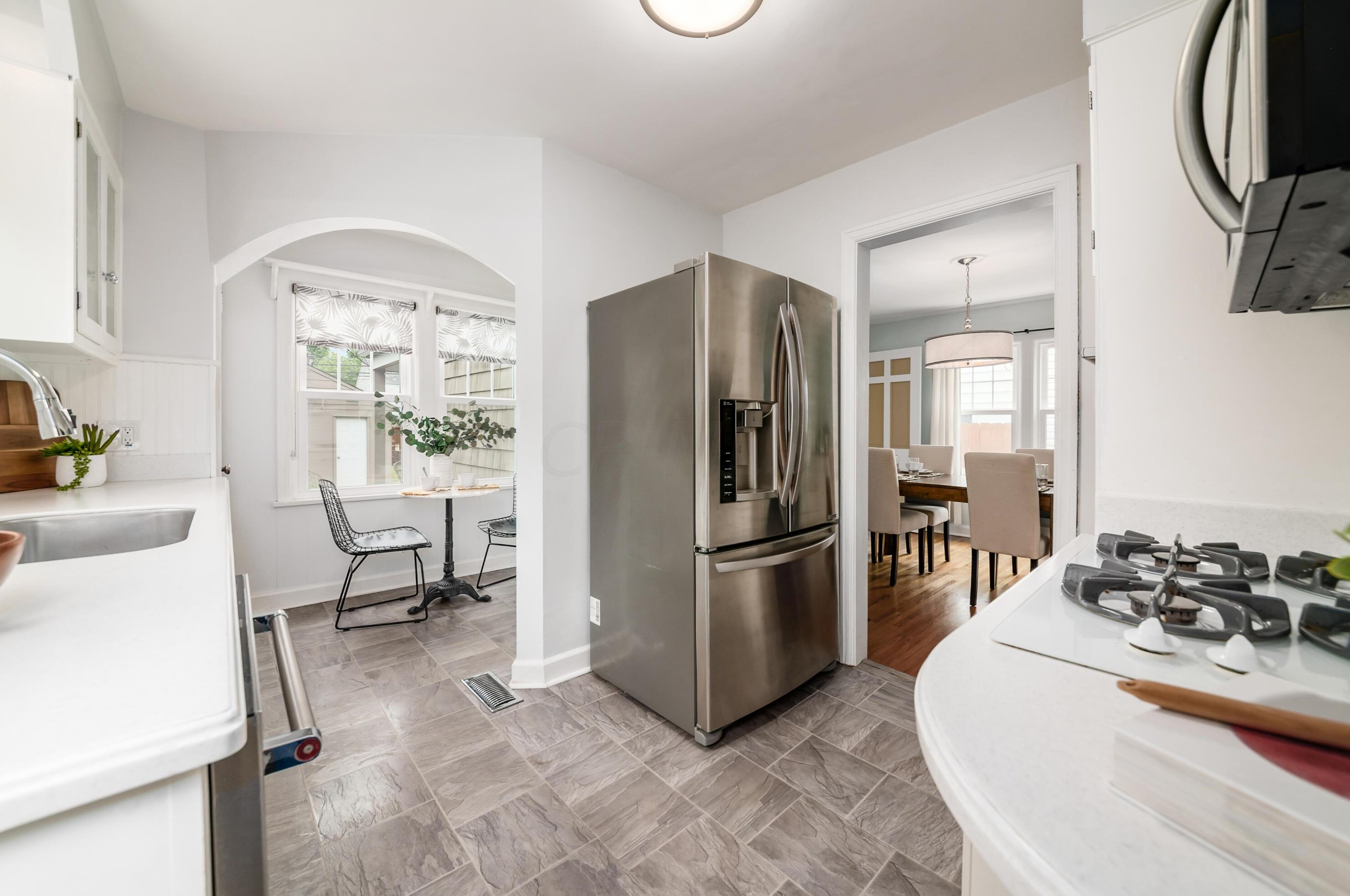 868 Vernon Rd, Columbus OH 43209-2469 exterior