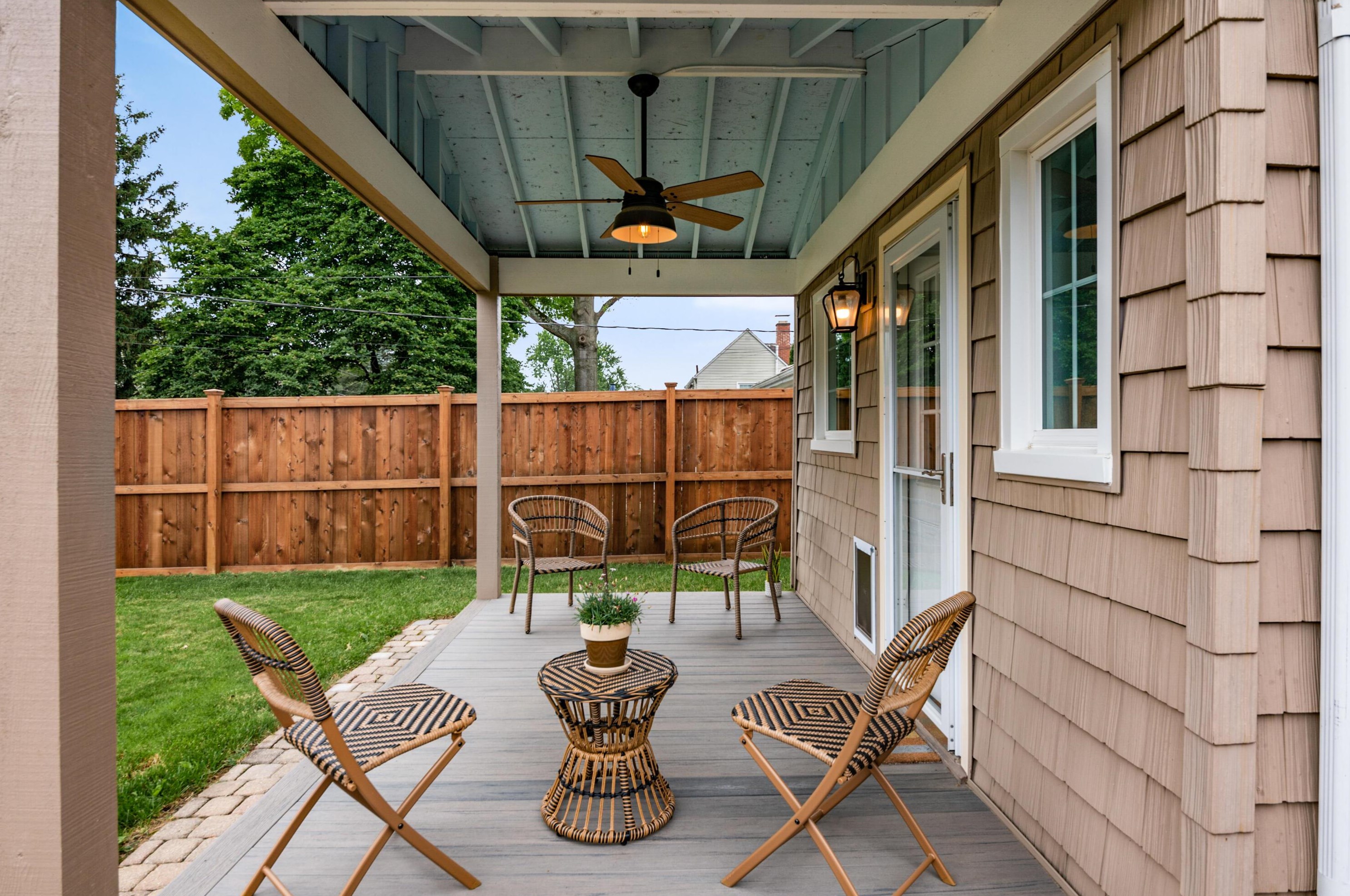 868 Vernon Rd, Columbus OH 43209-2469 exterior