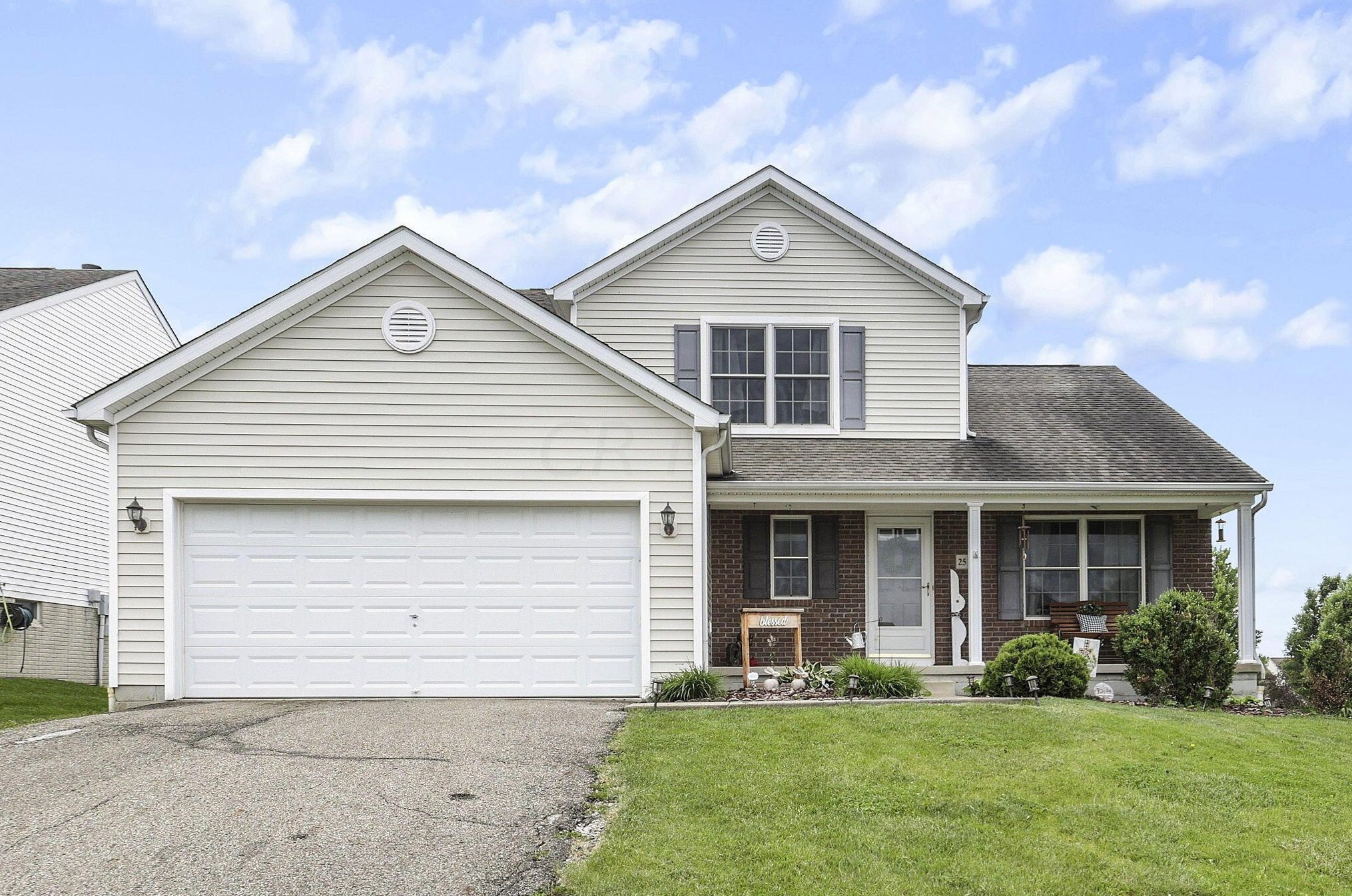 2514 Acorn Ct, Lancaster, OH 43130-8080