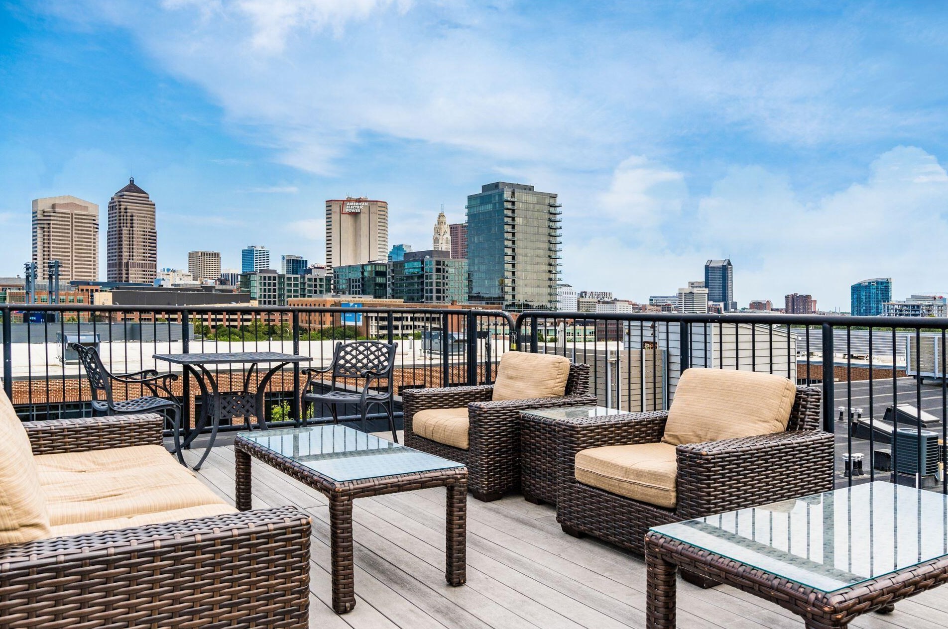 448 Nationwide Blvd, Columbus OH  43215-2333 exterior